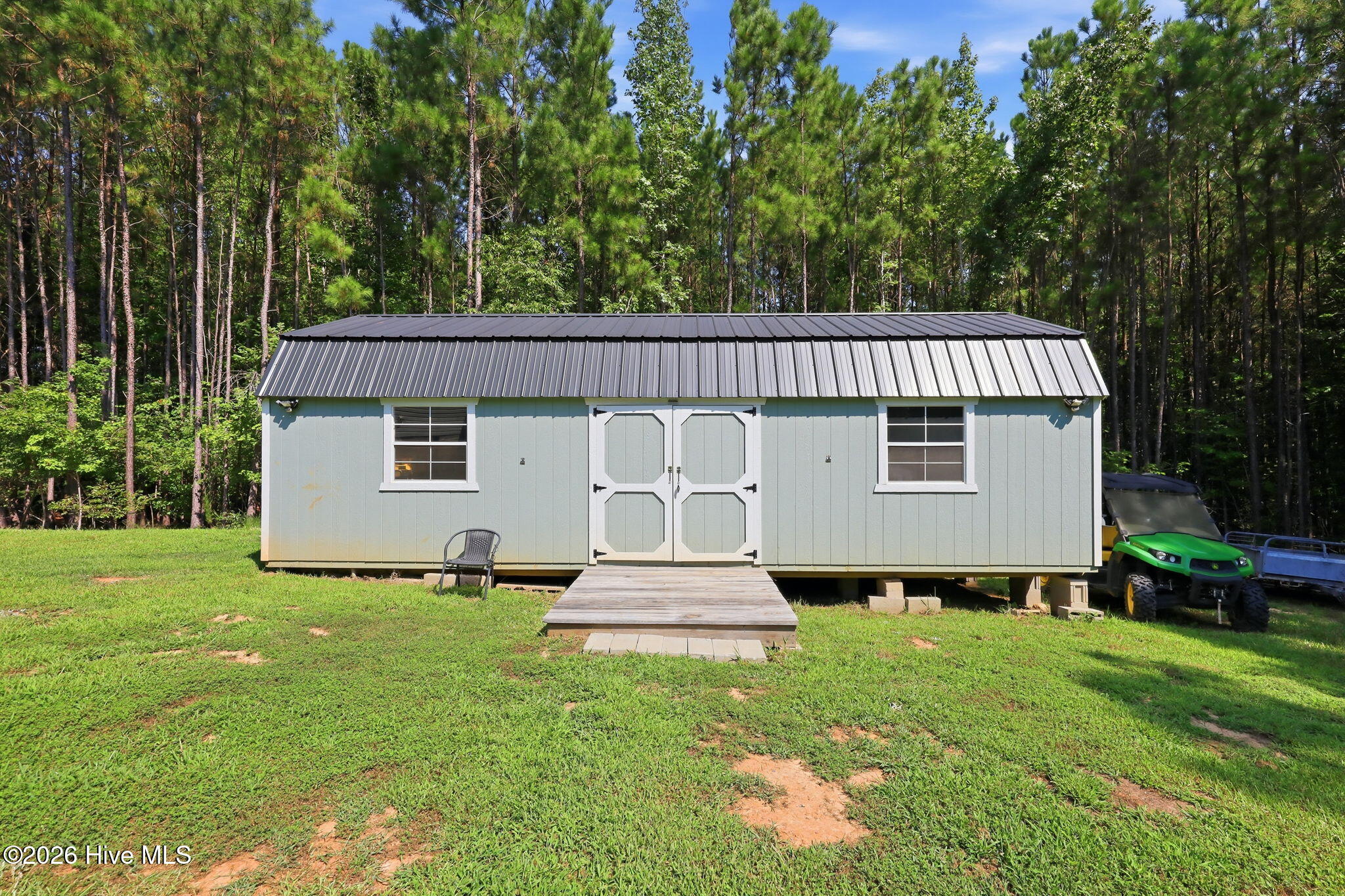 main property photo 36