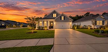 image of property with 4 Bed | 3 Bath | 2,800 Sqft