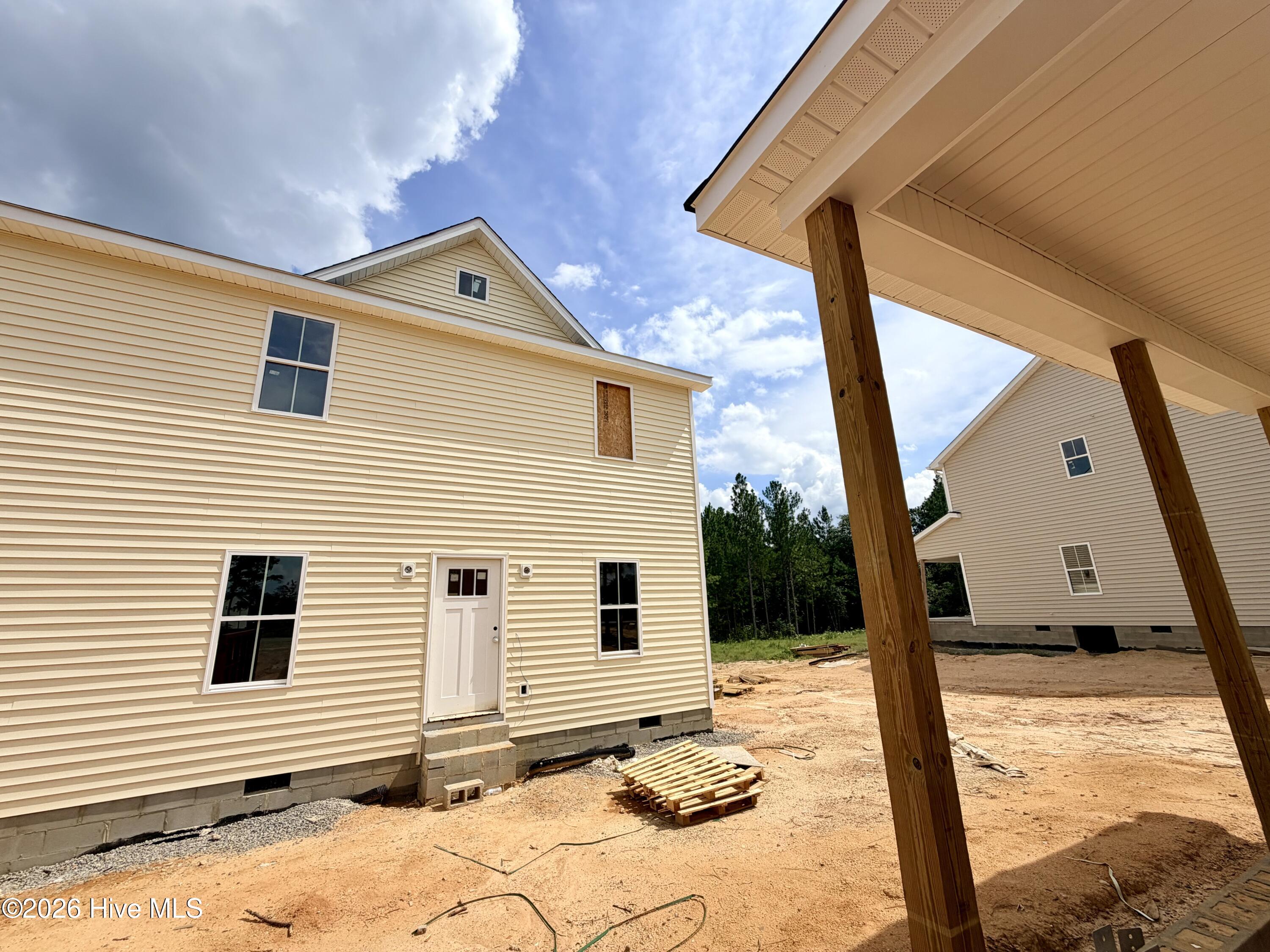 main property photo 27