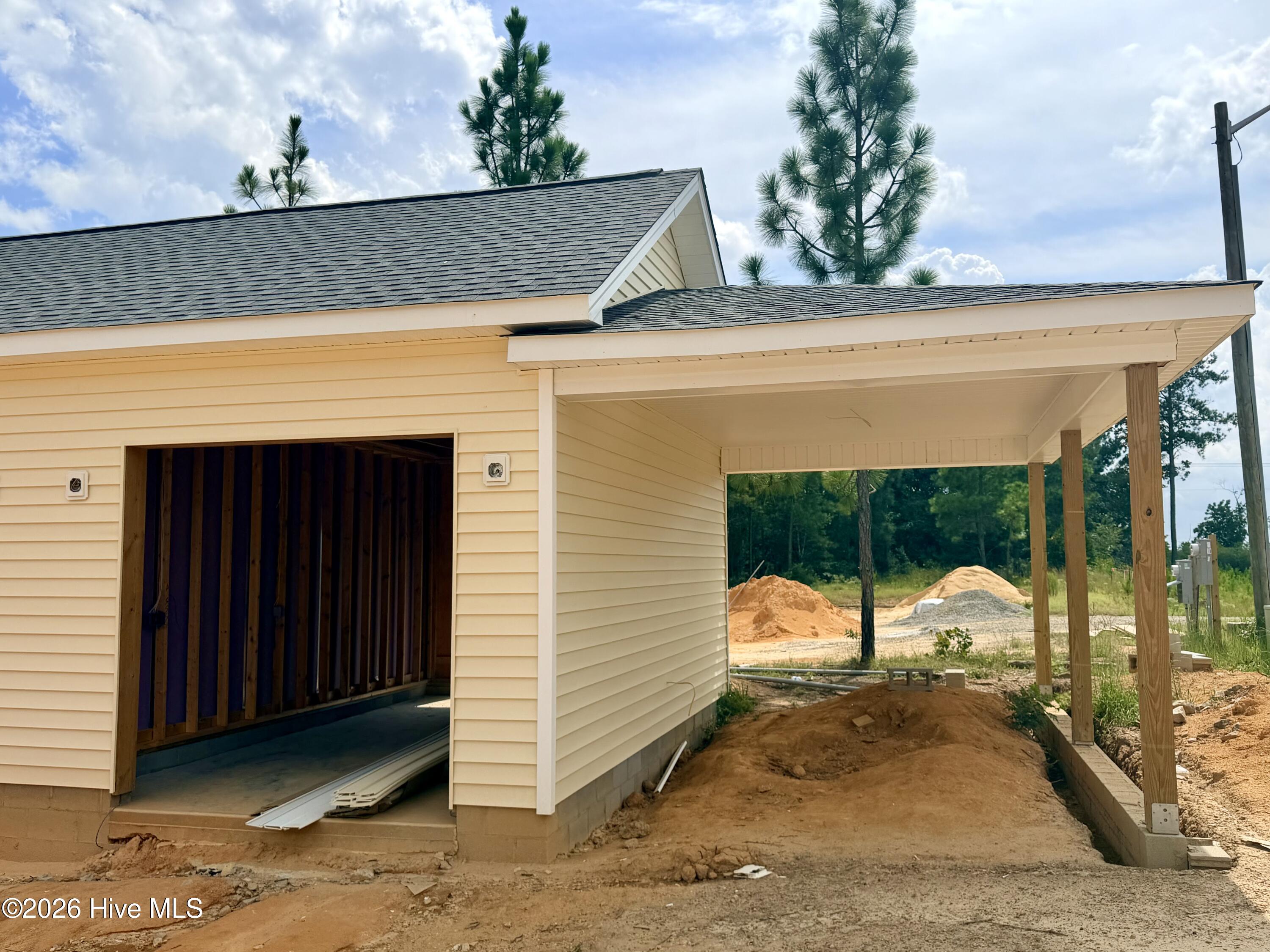 main property photo 51