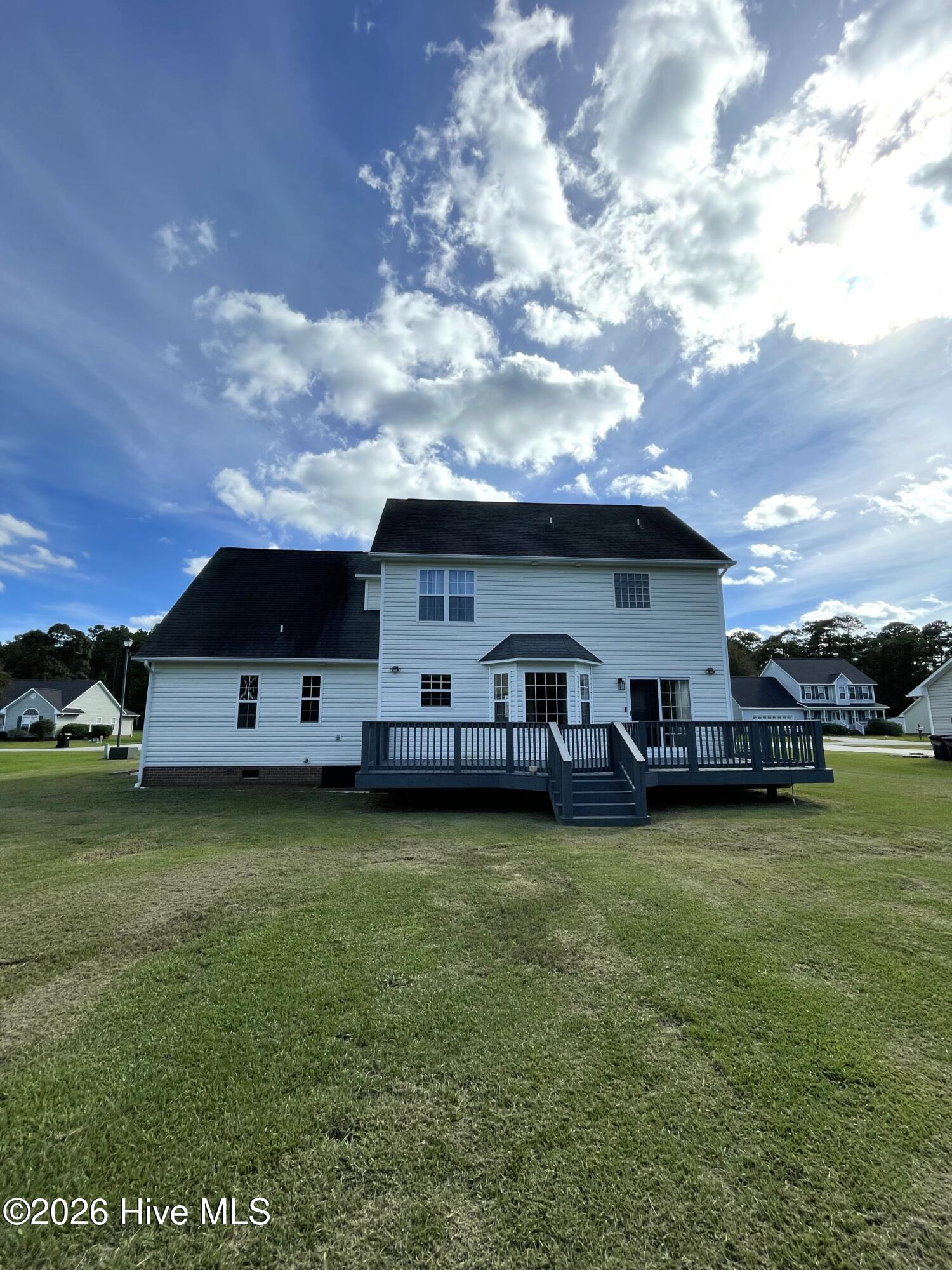 main property photo 38