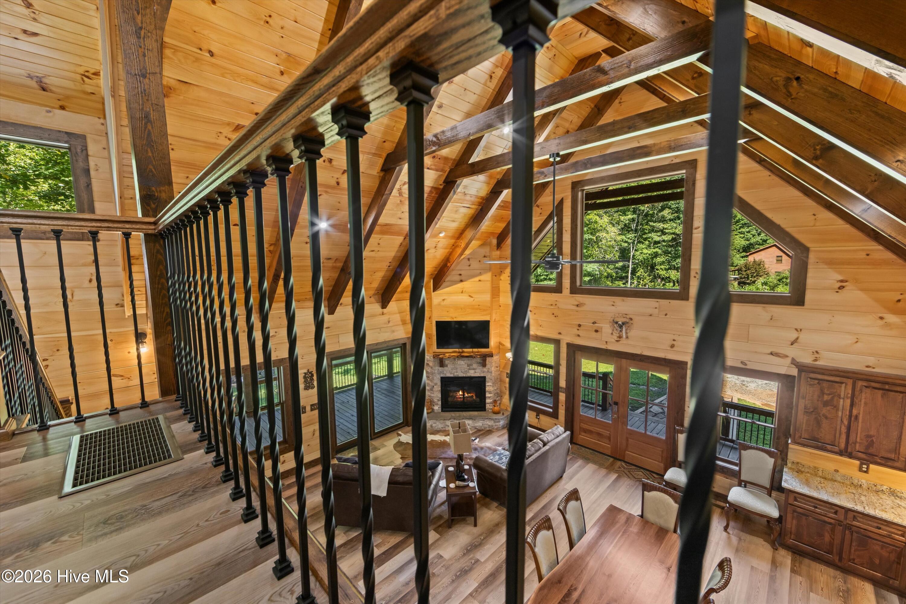 main property photo 37