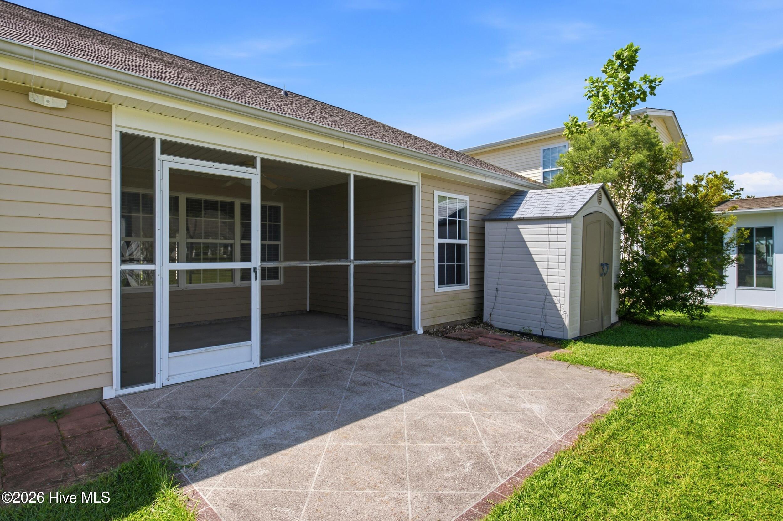 main property photo 31