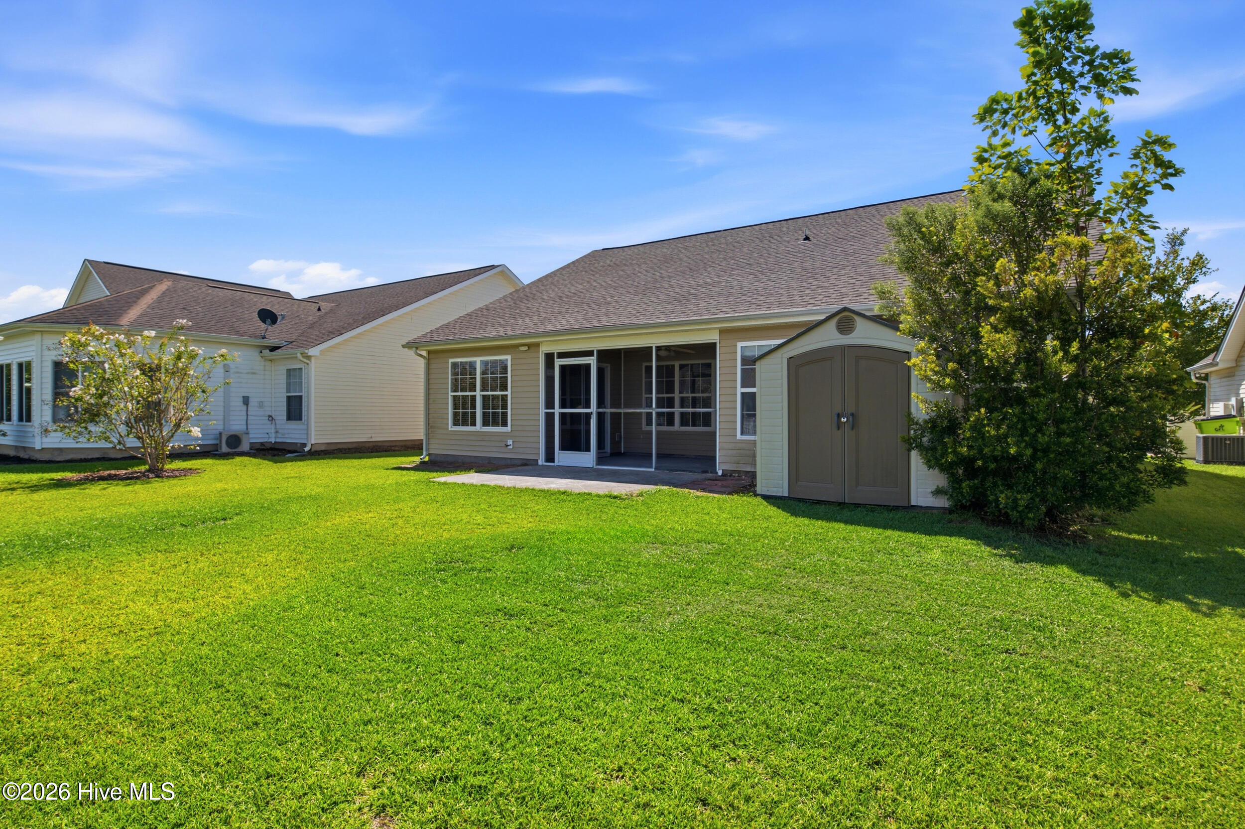 main property photo 34