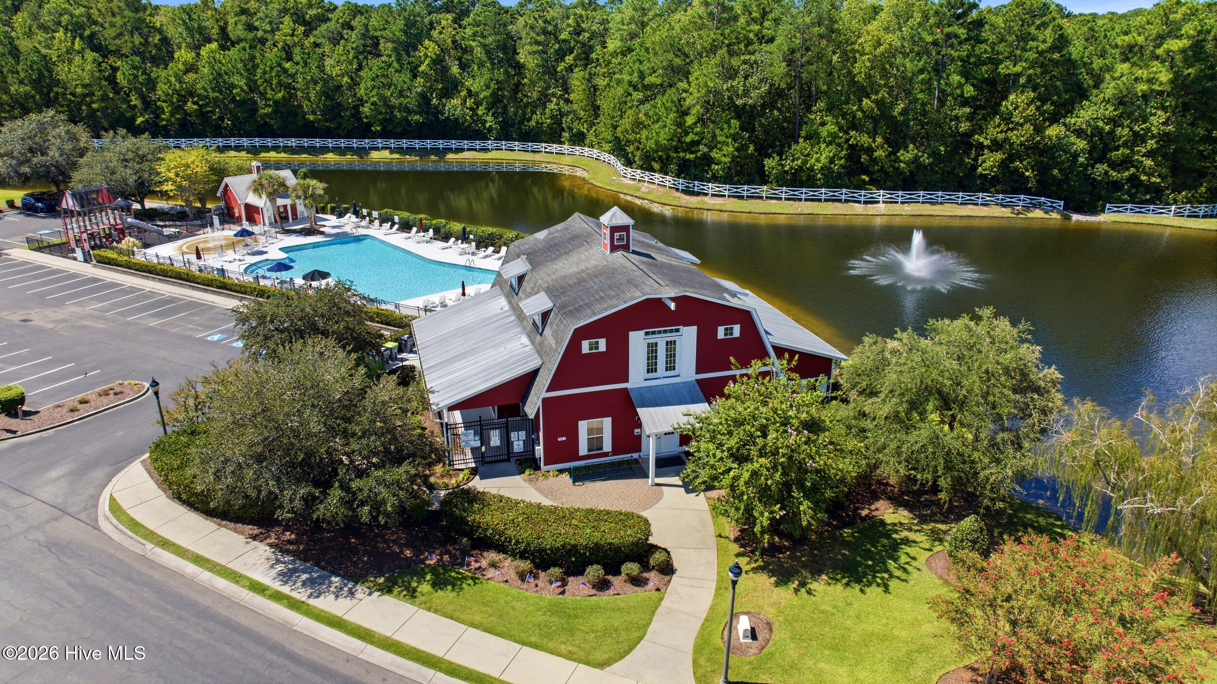 main property photo 39