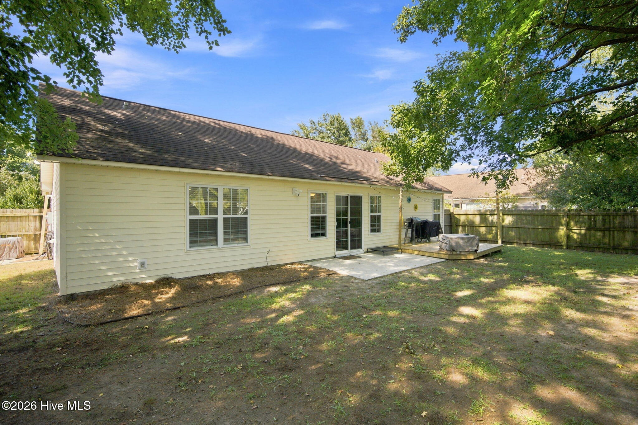 main property photo 29