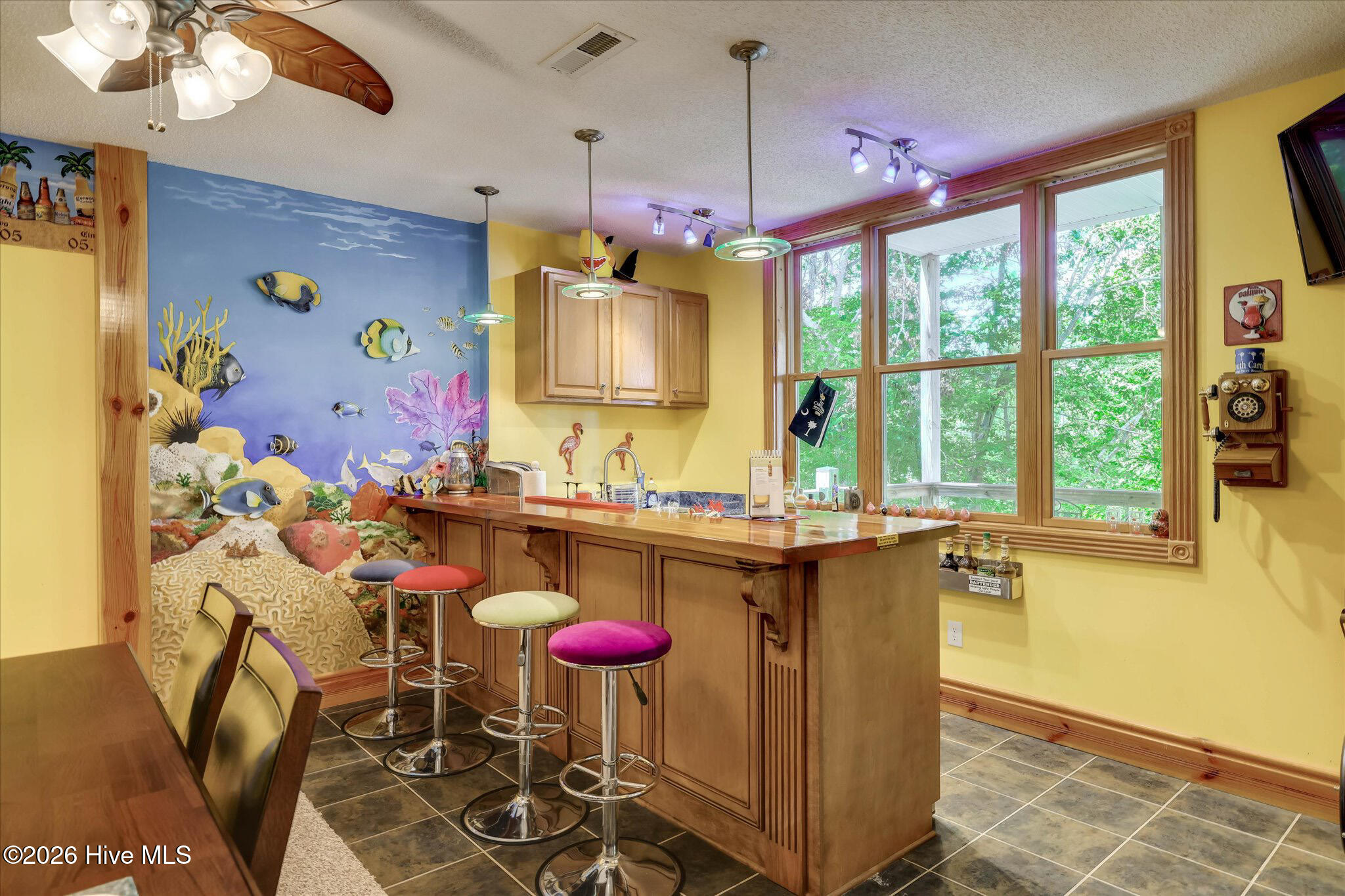 main property photo 59