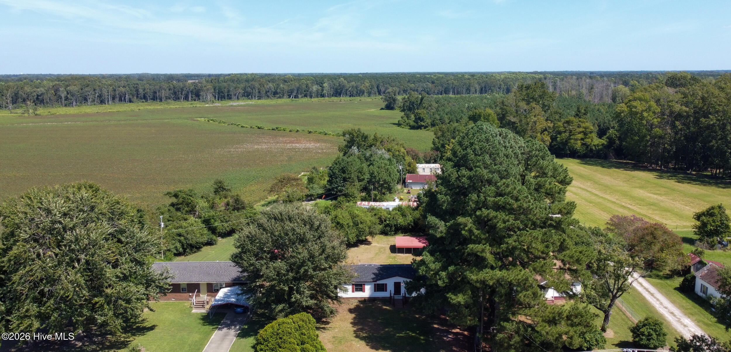 main property photo 16