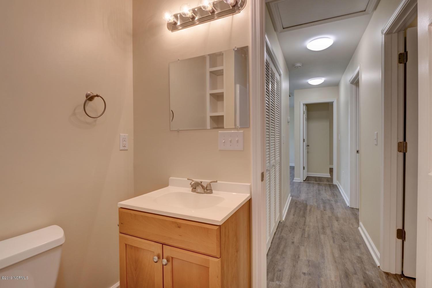 property viewer photo 2