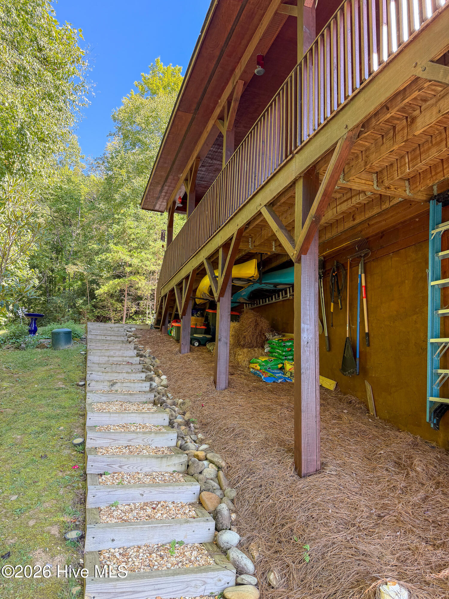 main property photo 26