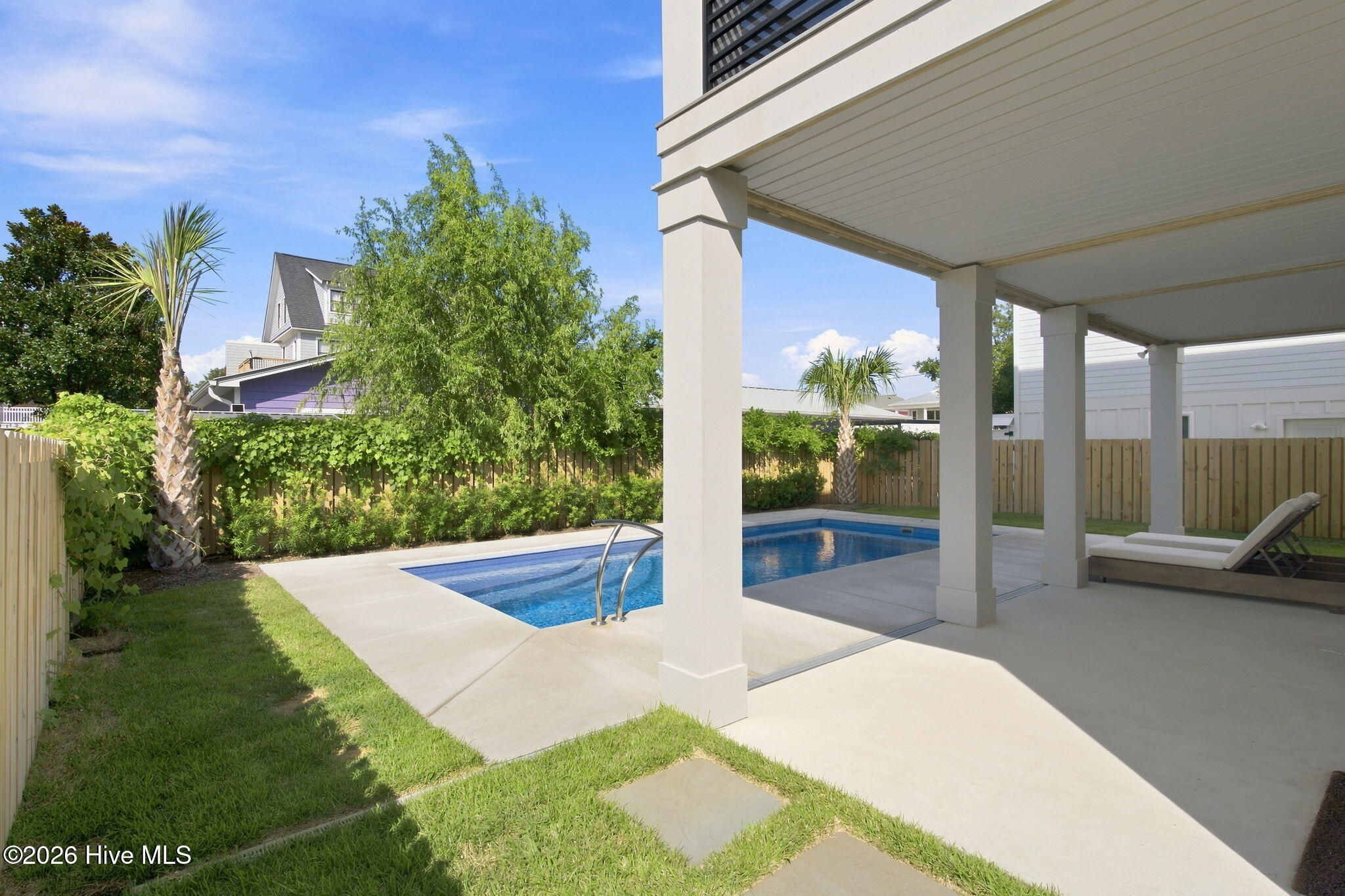 main property photo 49