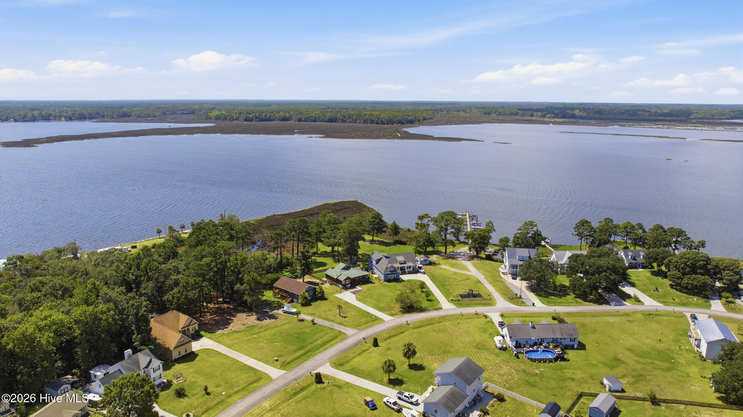 main property photo 16