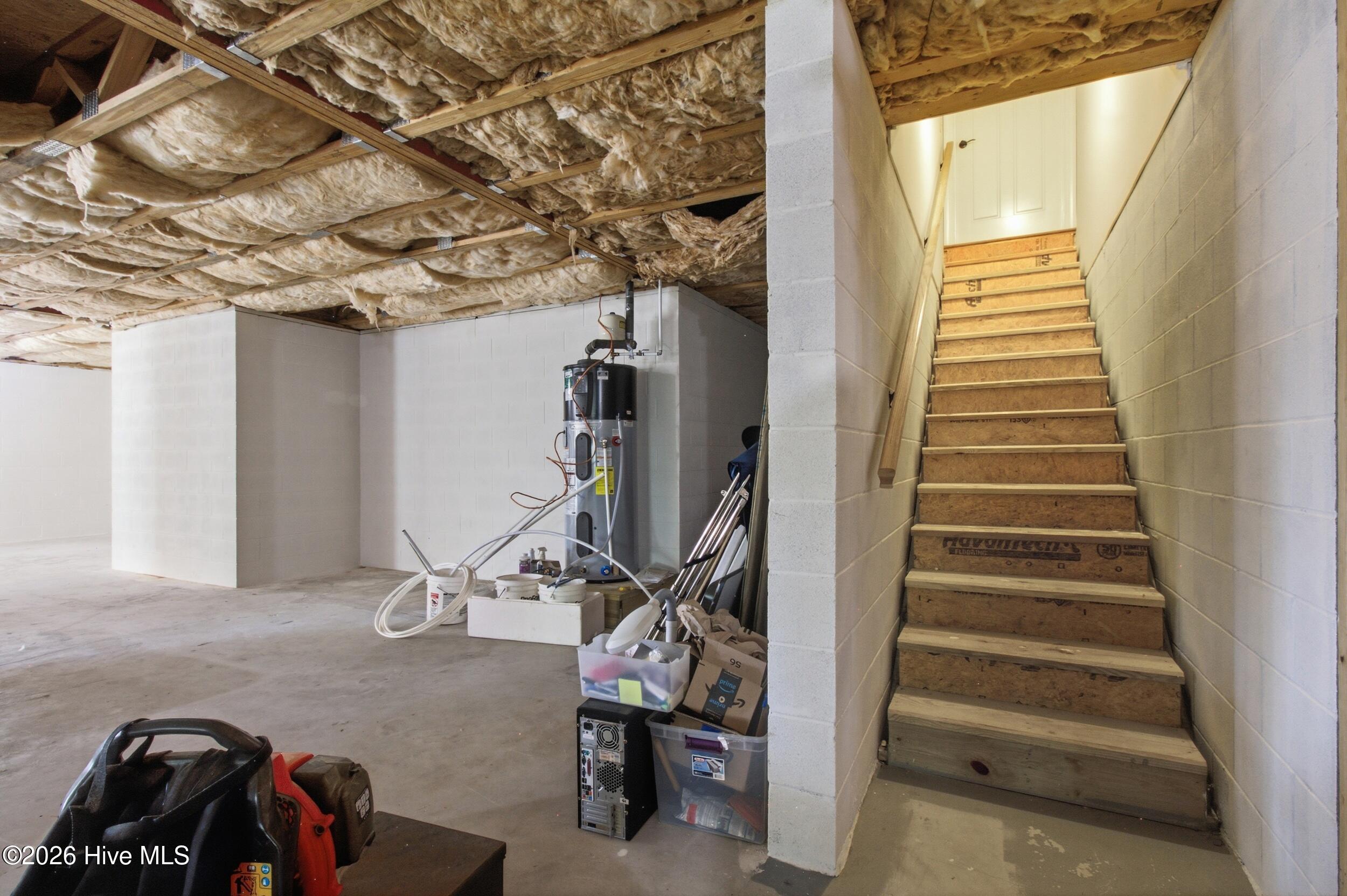 main property photo 59