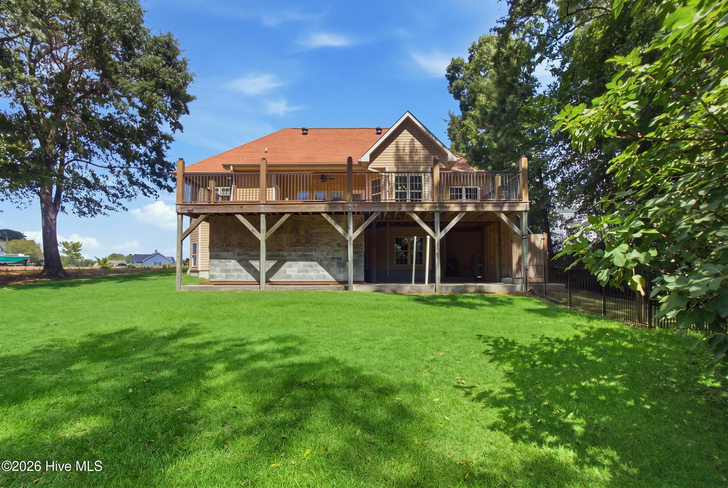main property photo 77