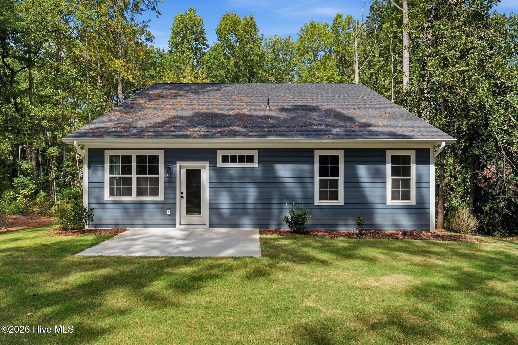 main property photo 35