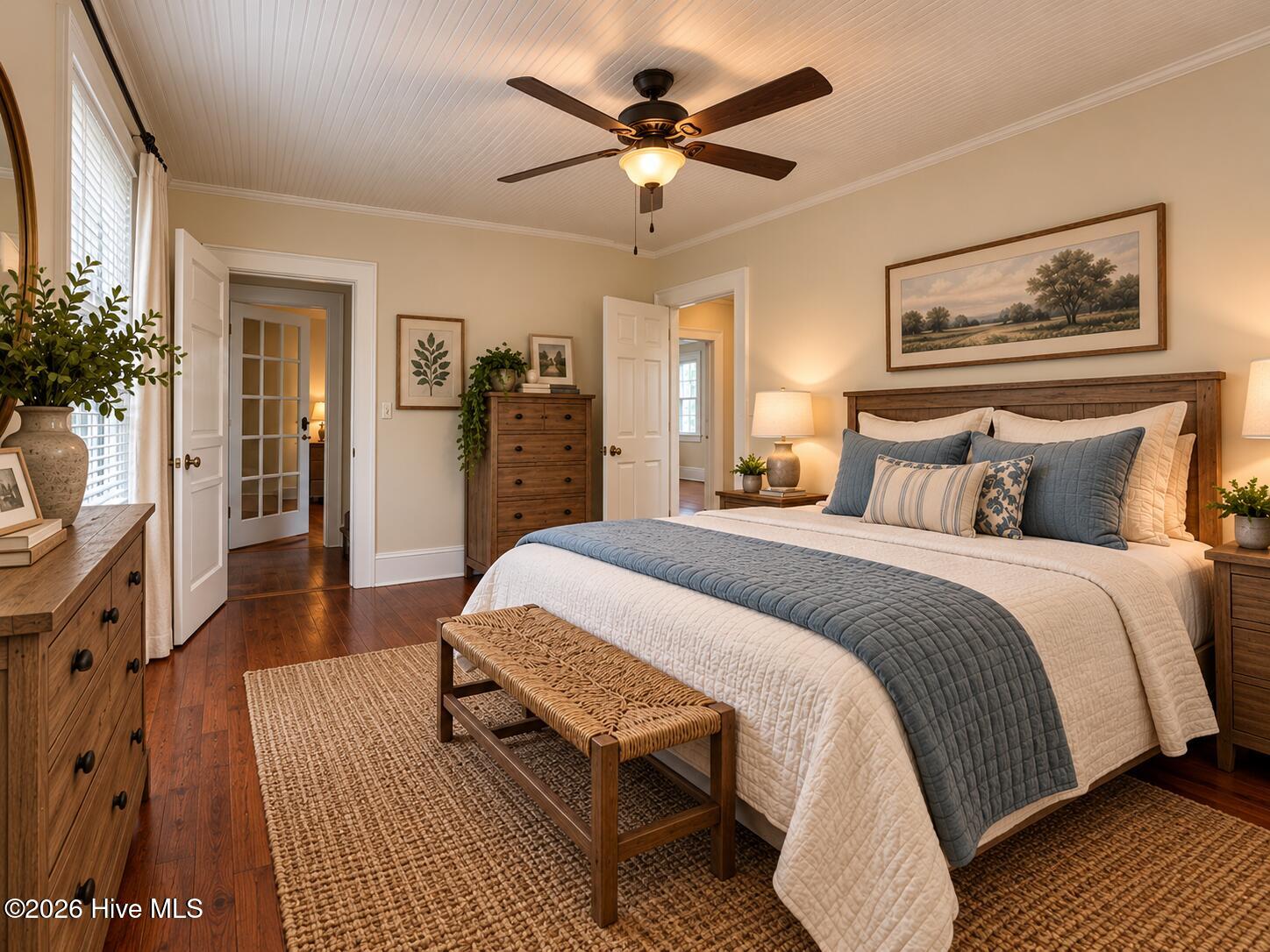 main property photo 28