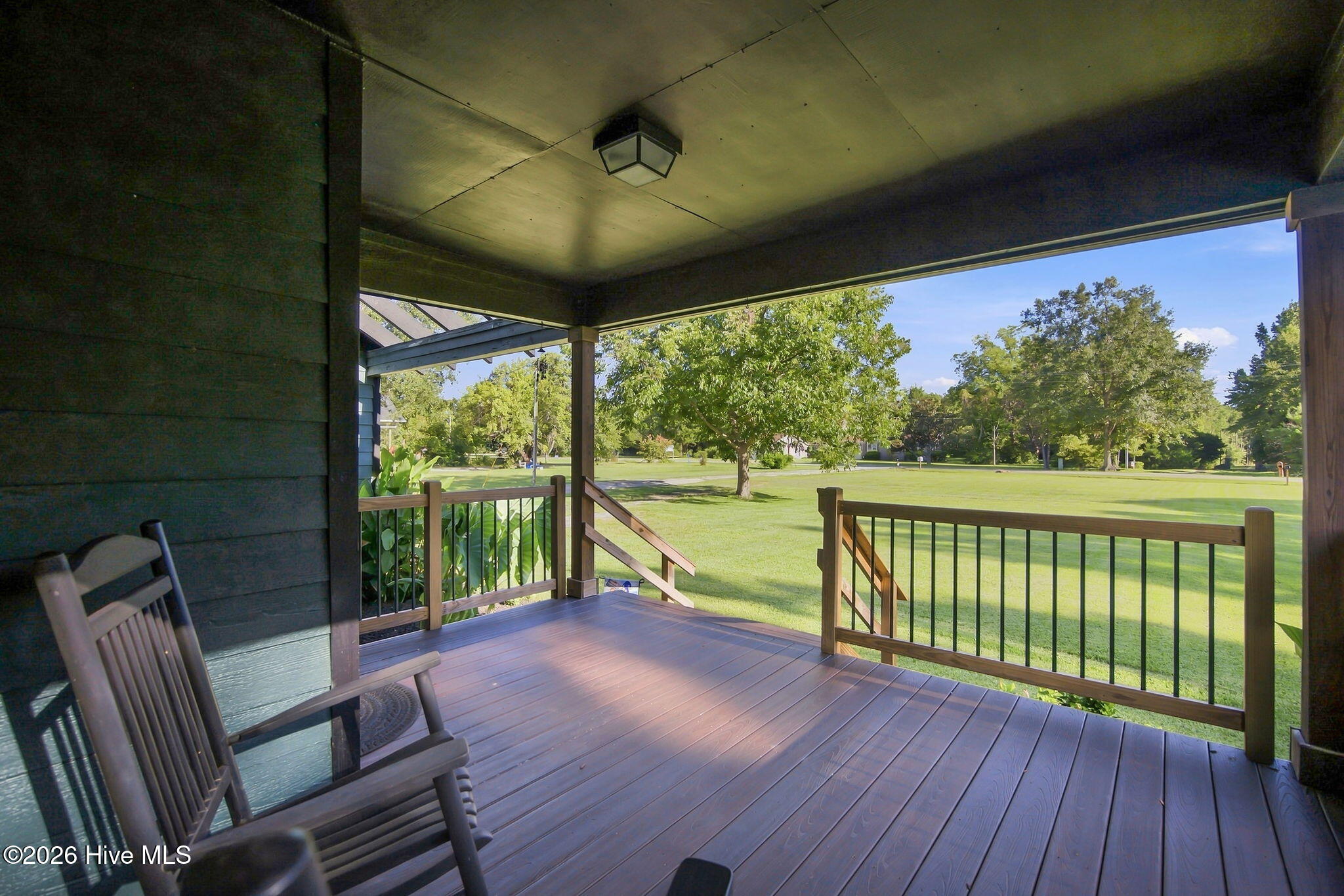main property photo 24