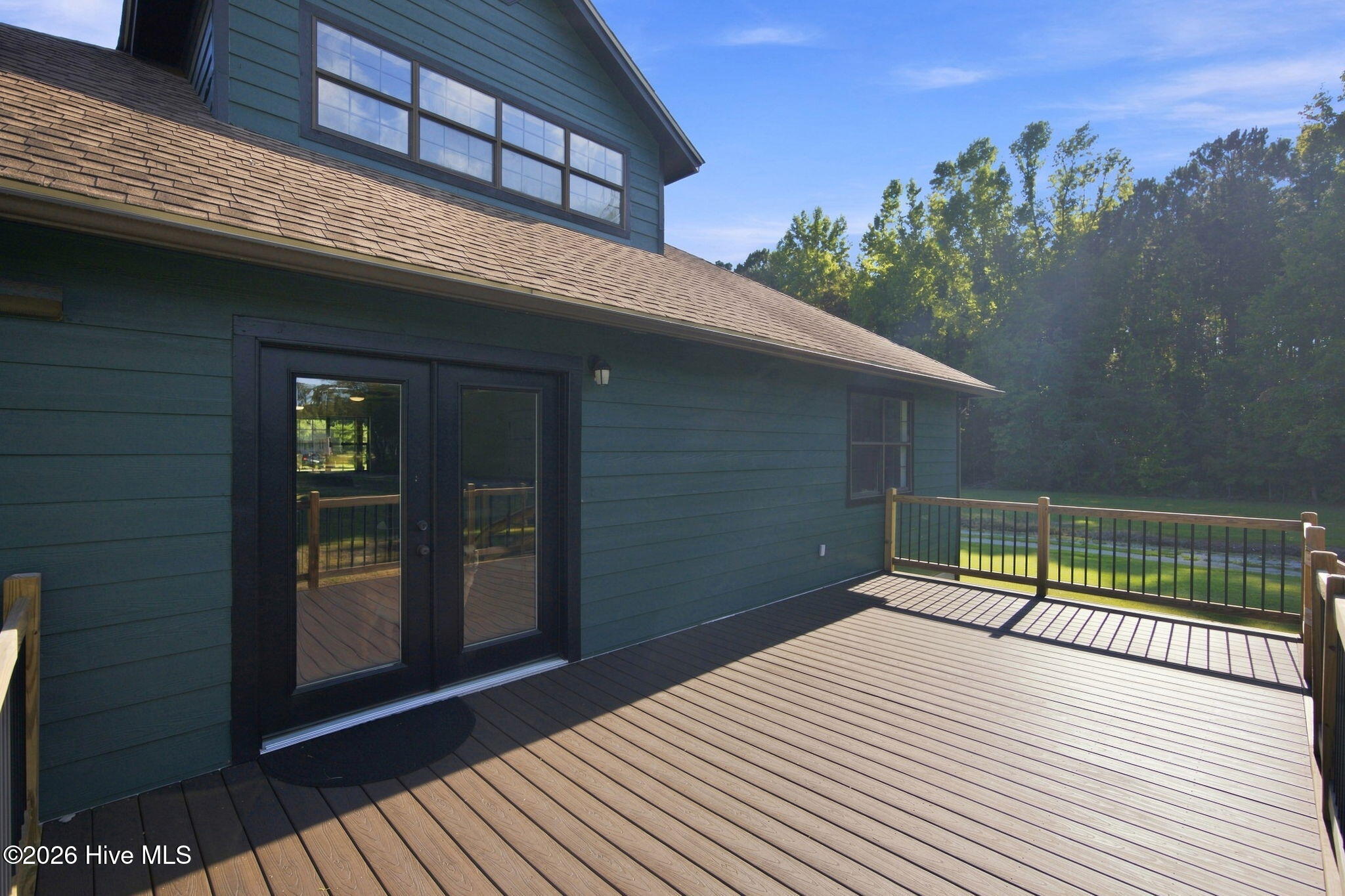main property photo 31