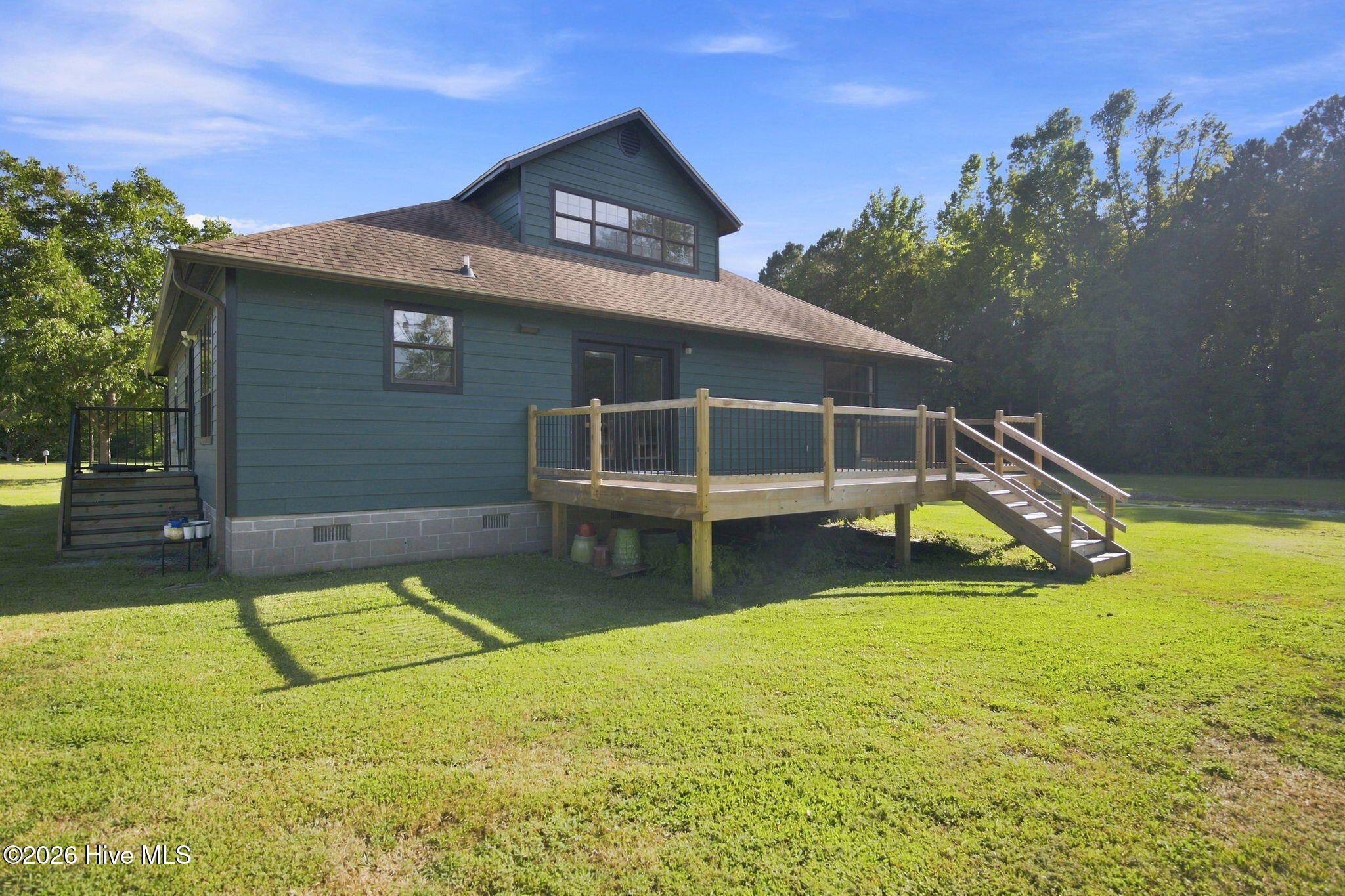 main property photo 34