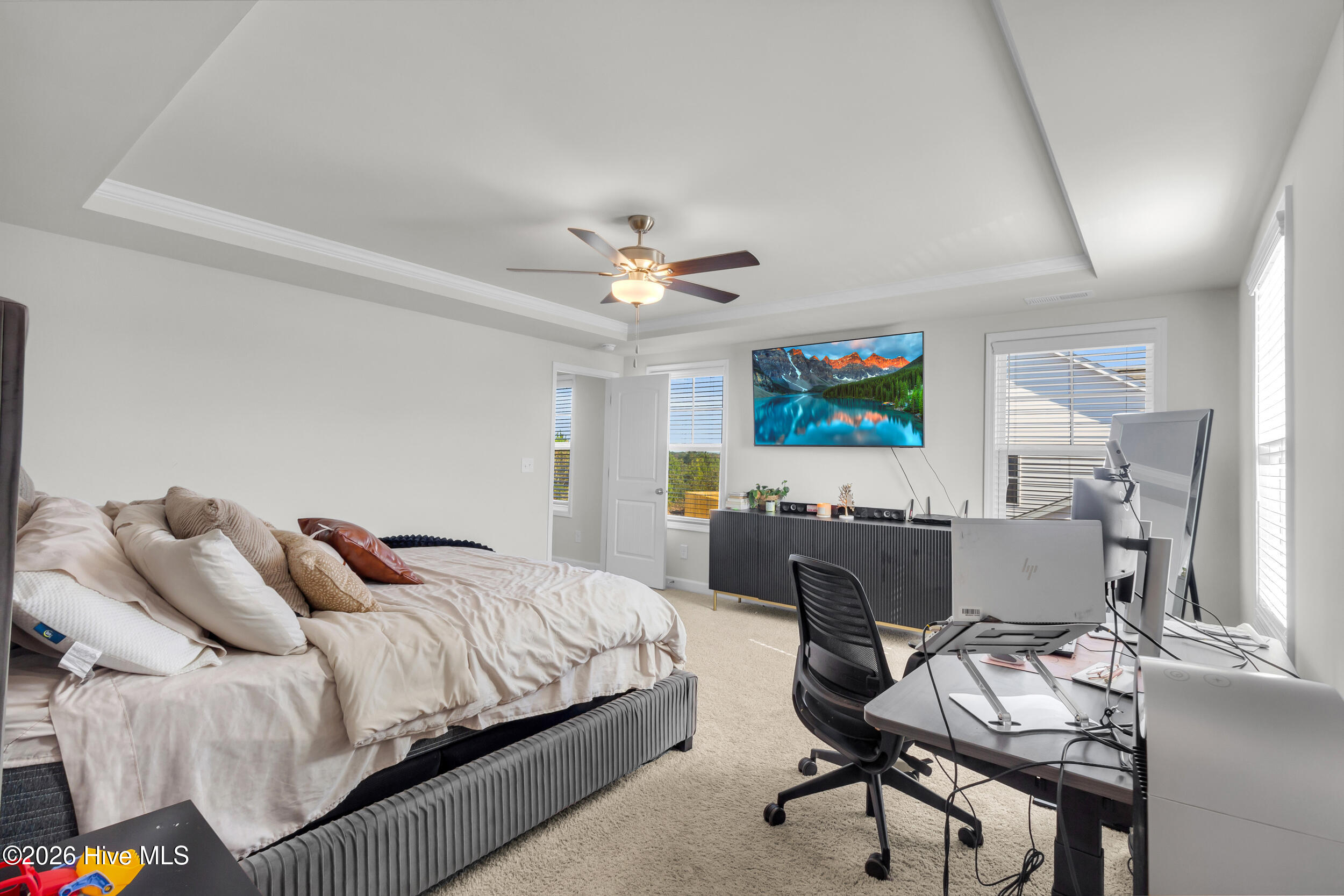 main property photo 29