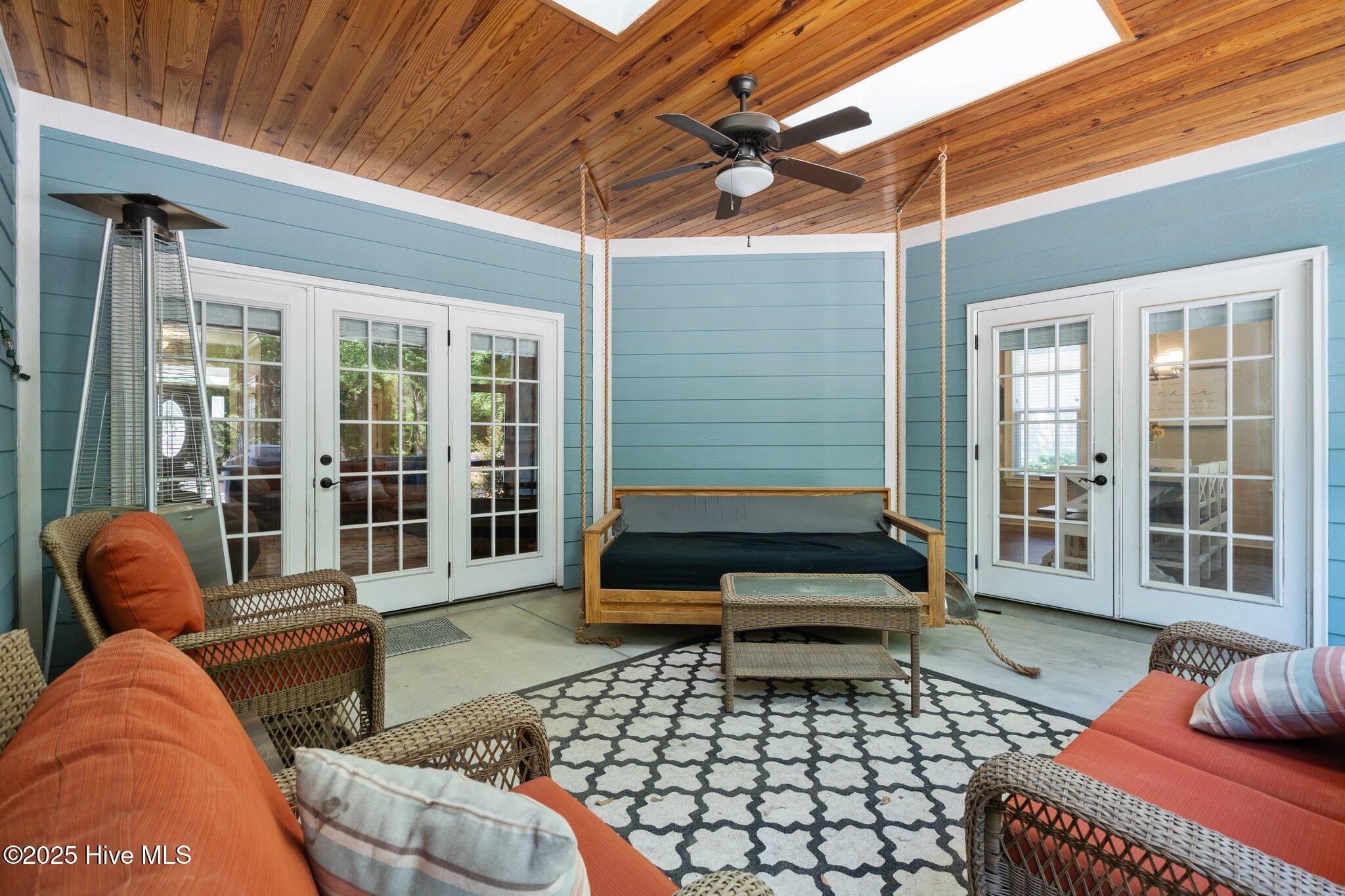 main property photo 29