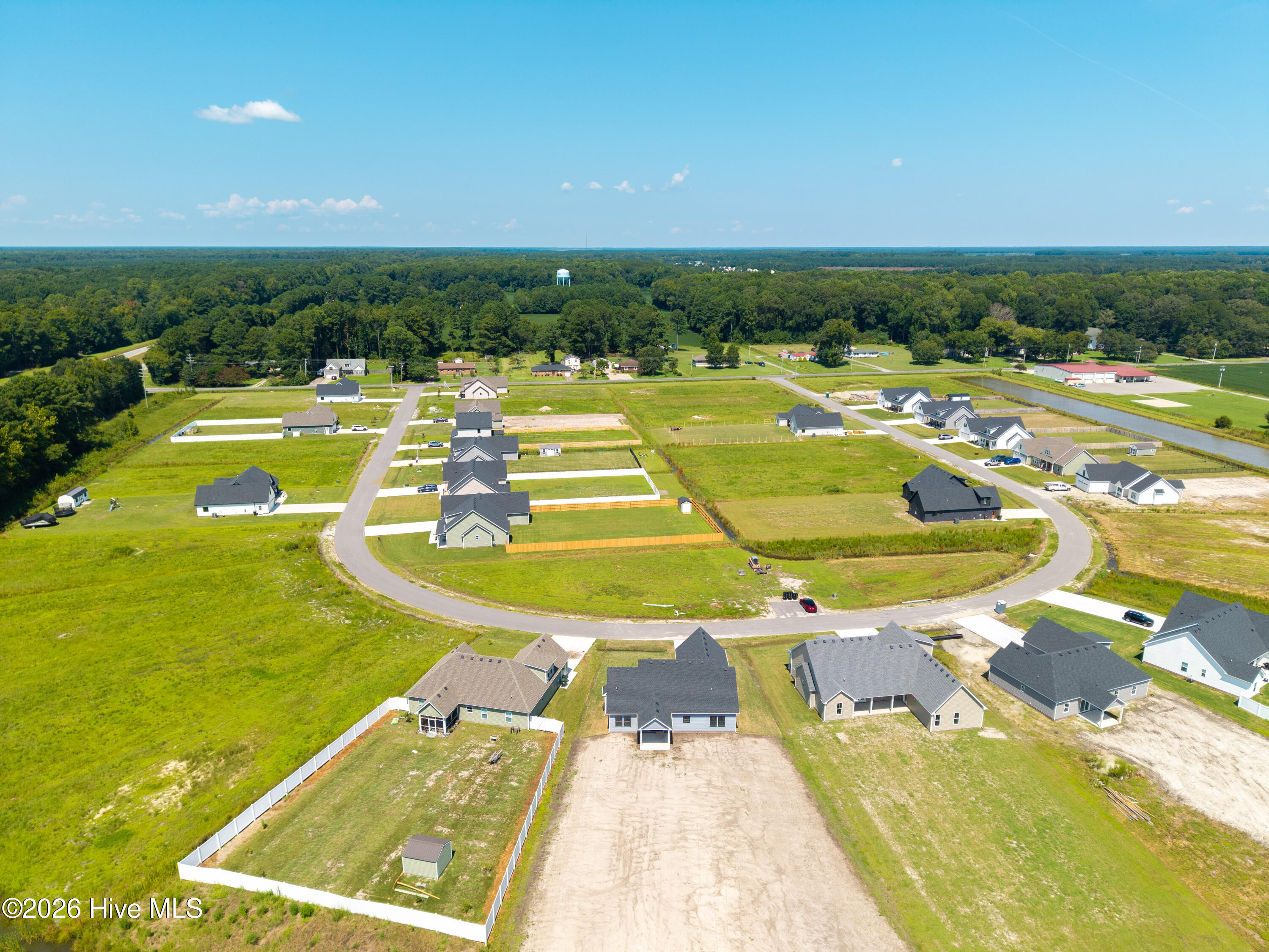 main property photo 39
