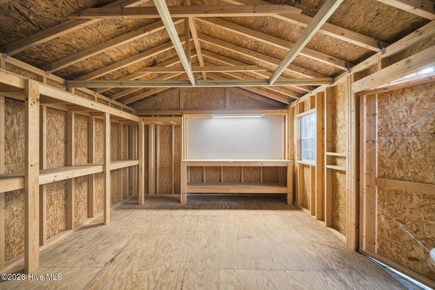 main property photo 37