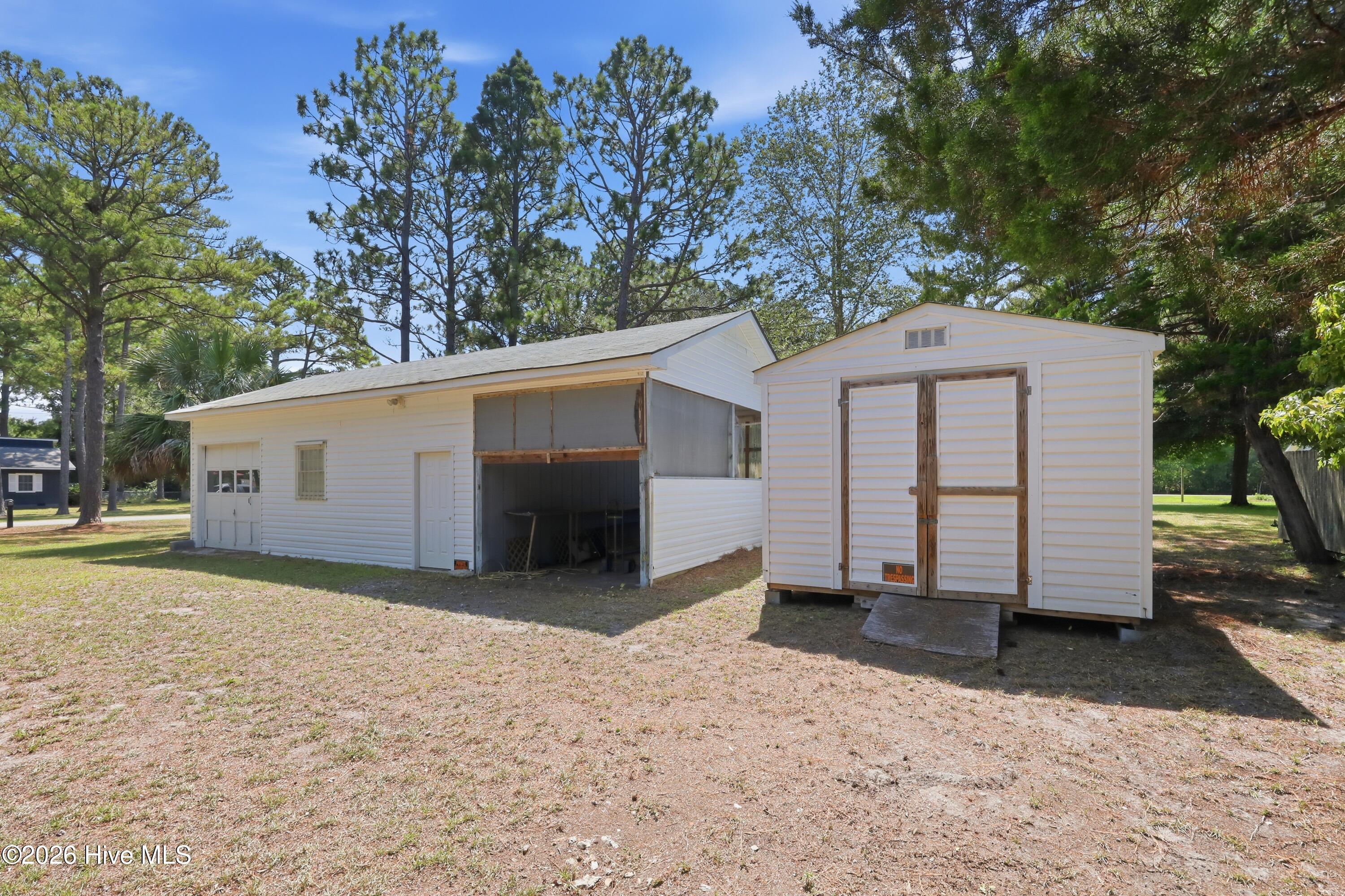 main property photo 47