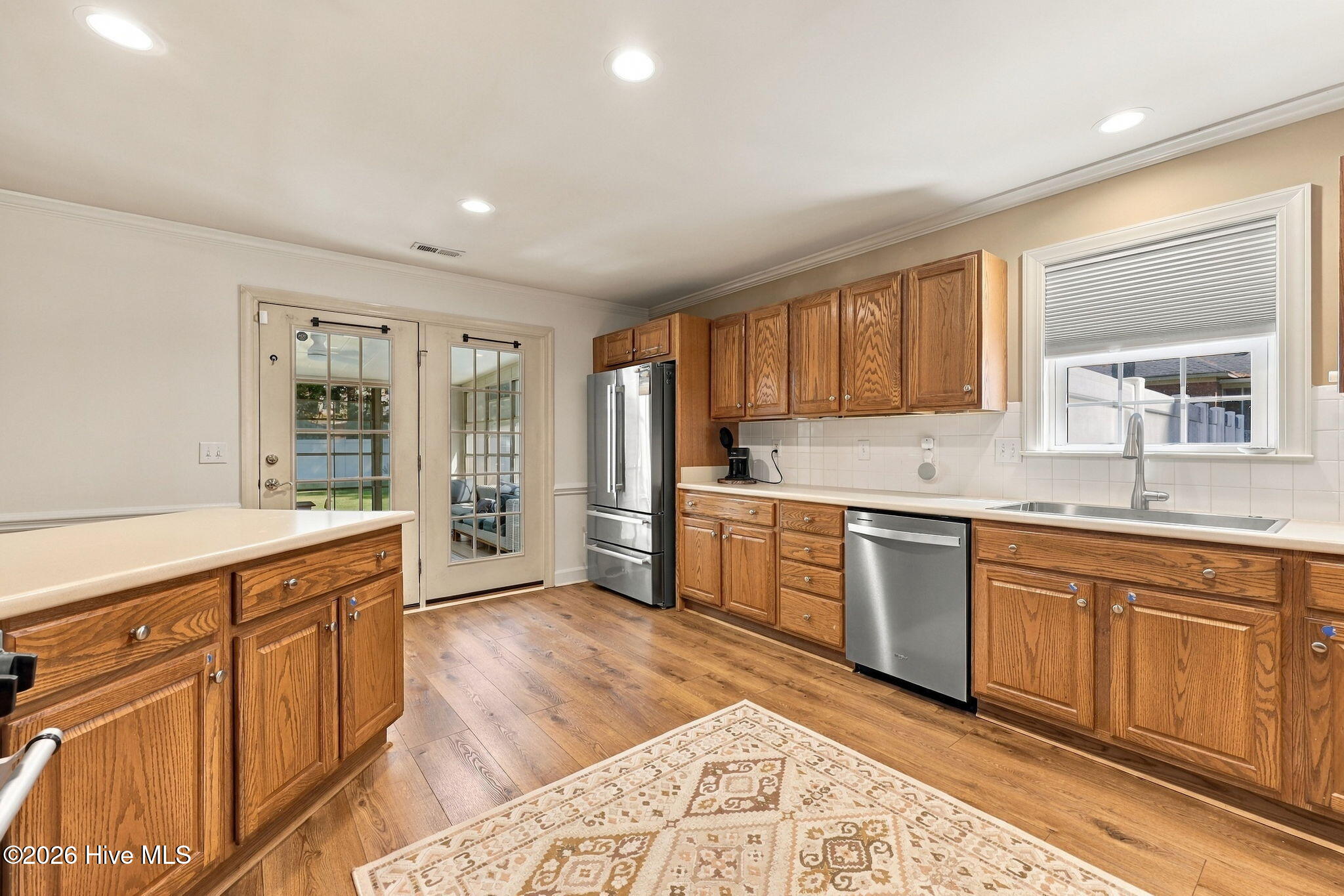 main property photo 14