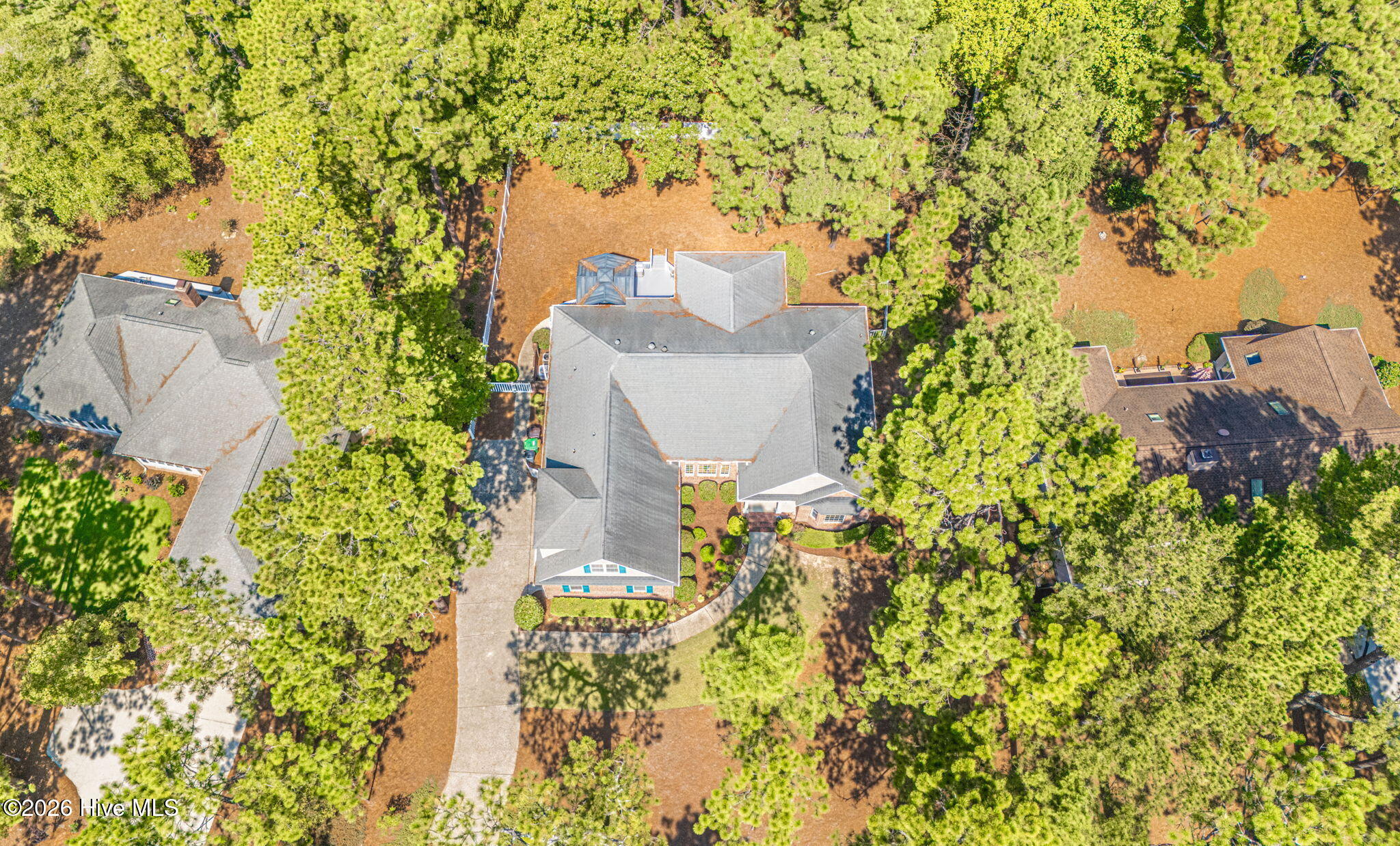 main property photo 39