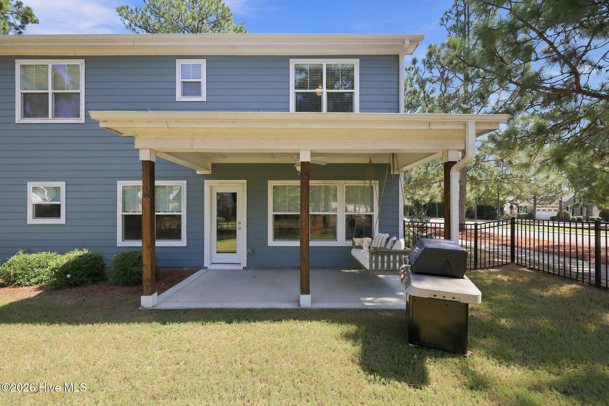 main property photo 39