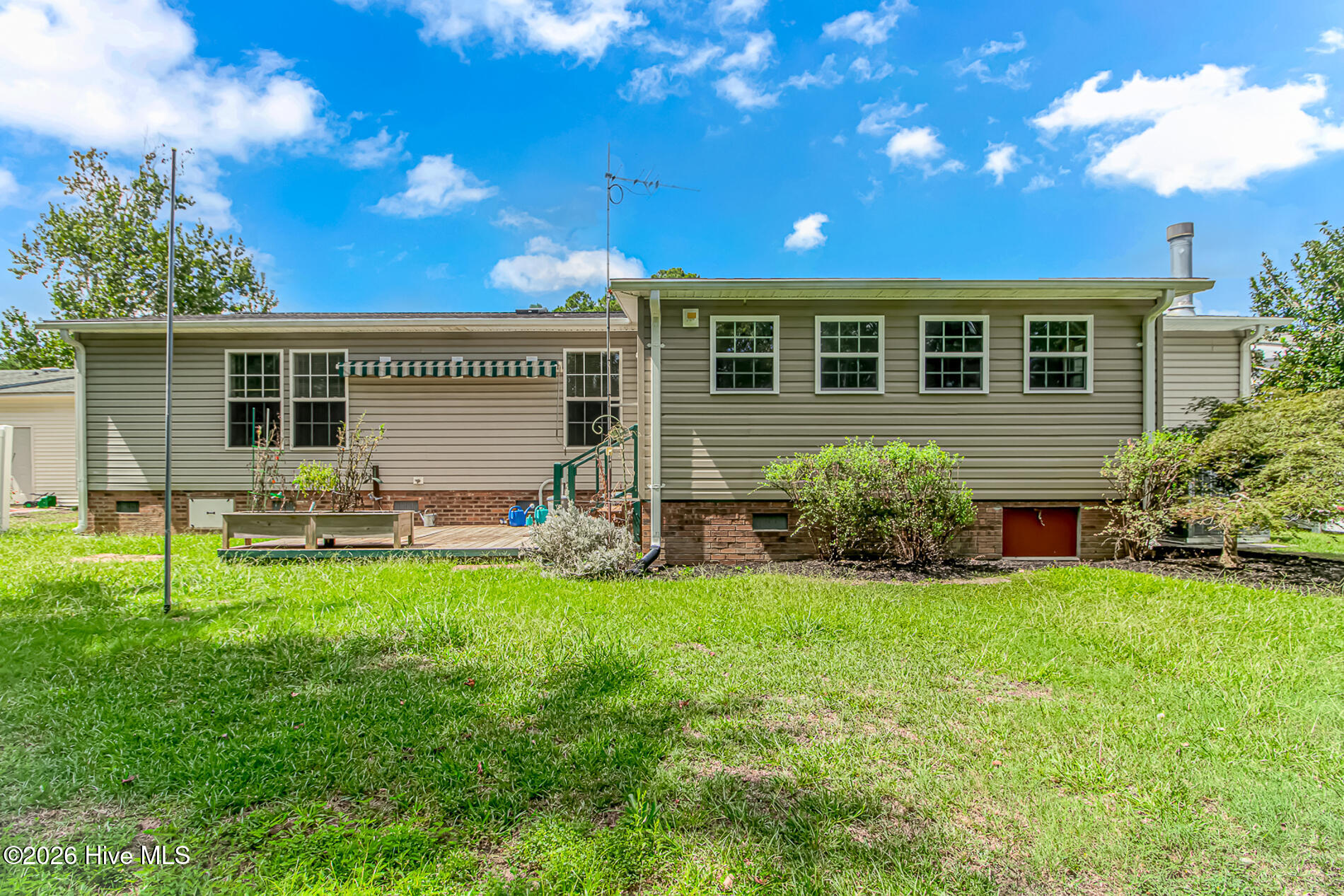 main property photo 29