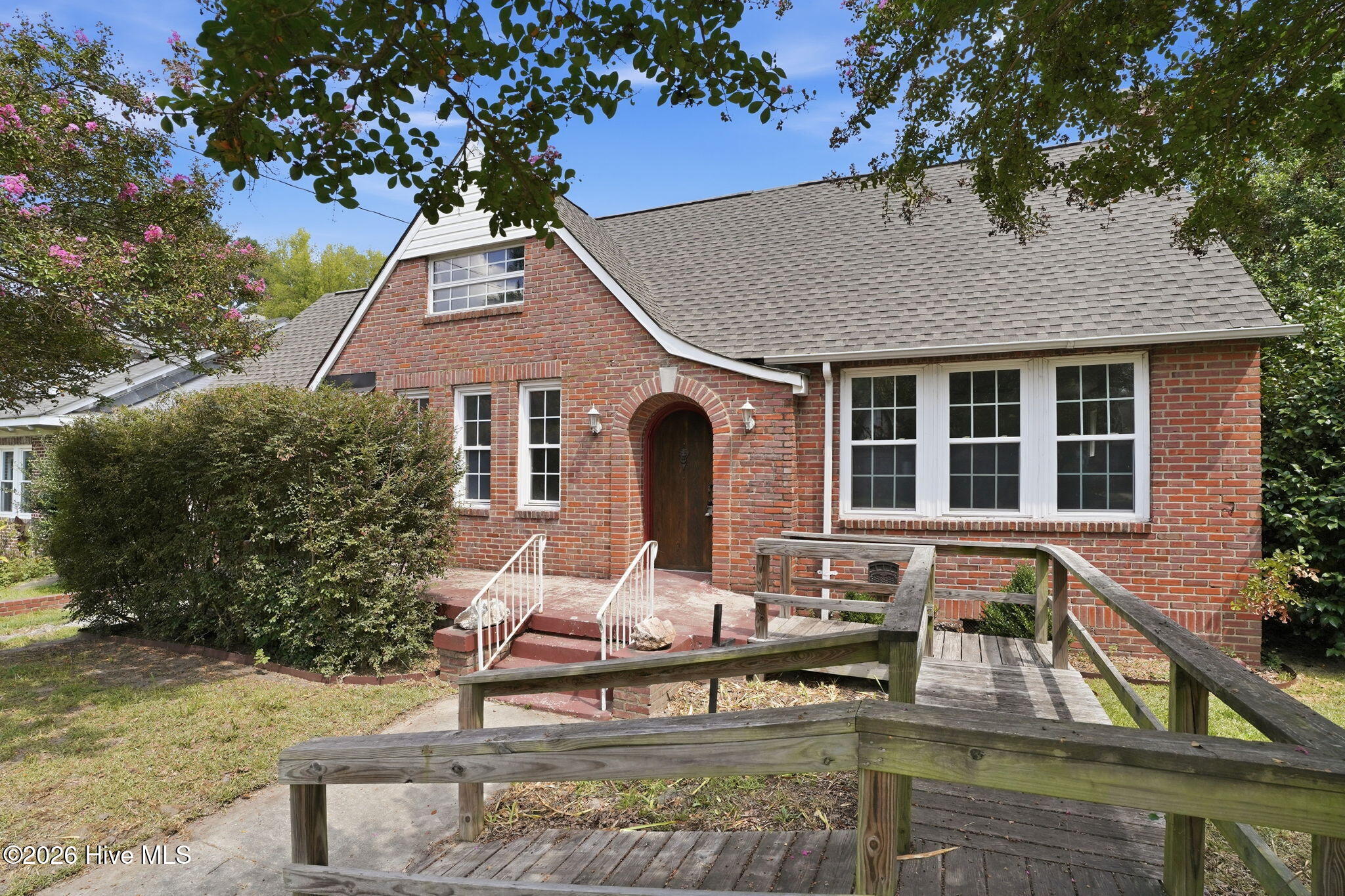 main property photo 46