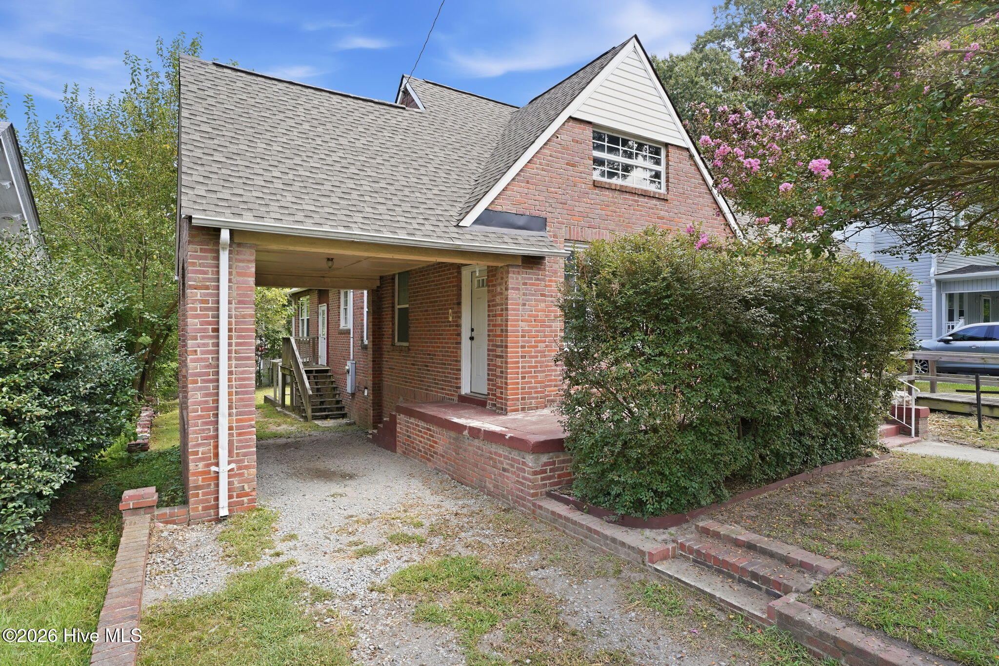 main property photo 47