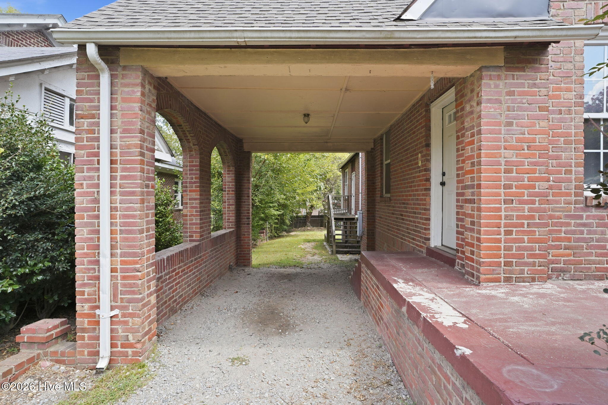 main property photo 48