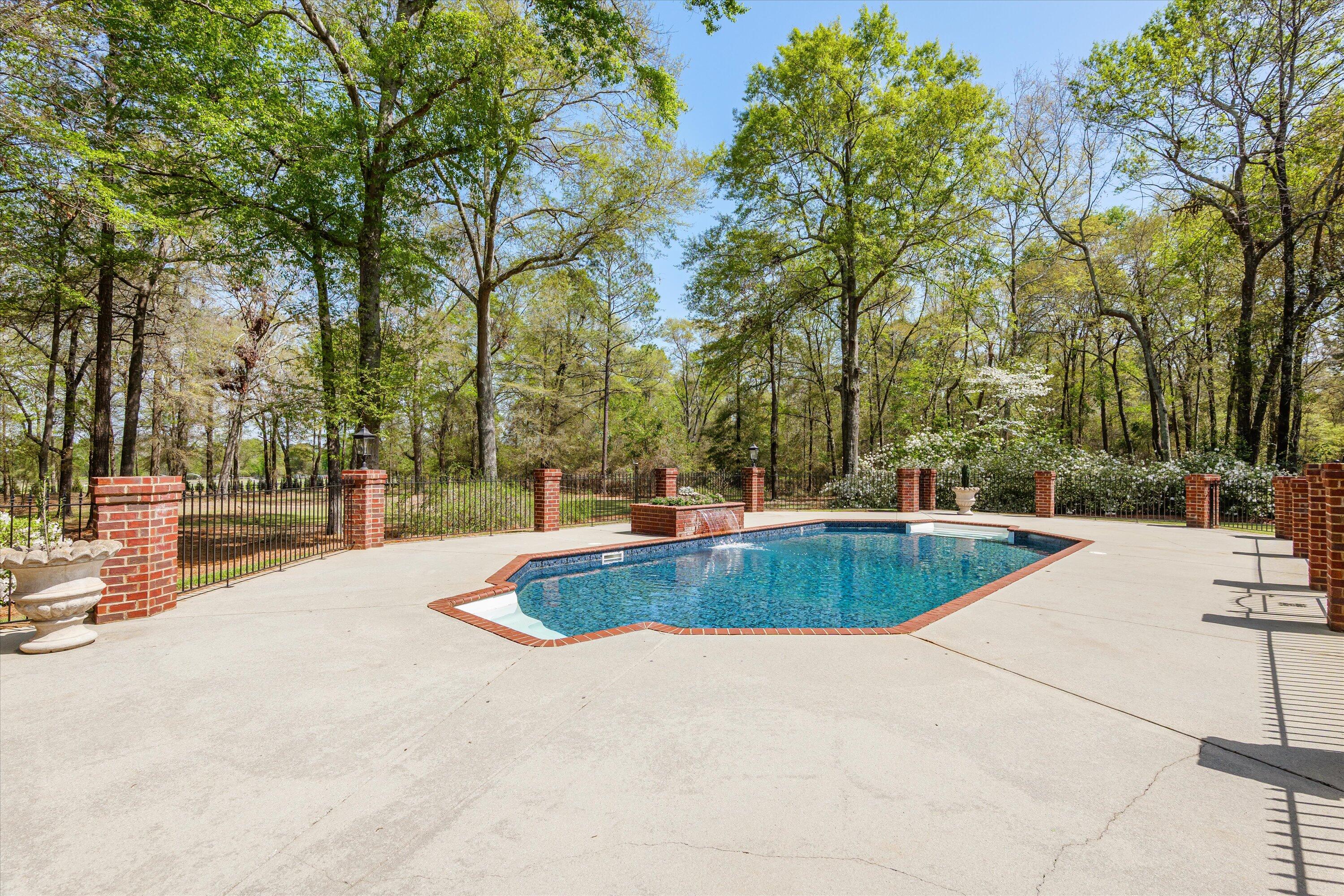 main property photo 65