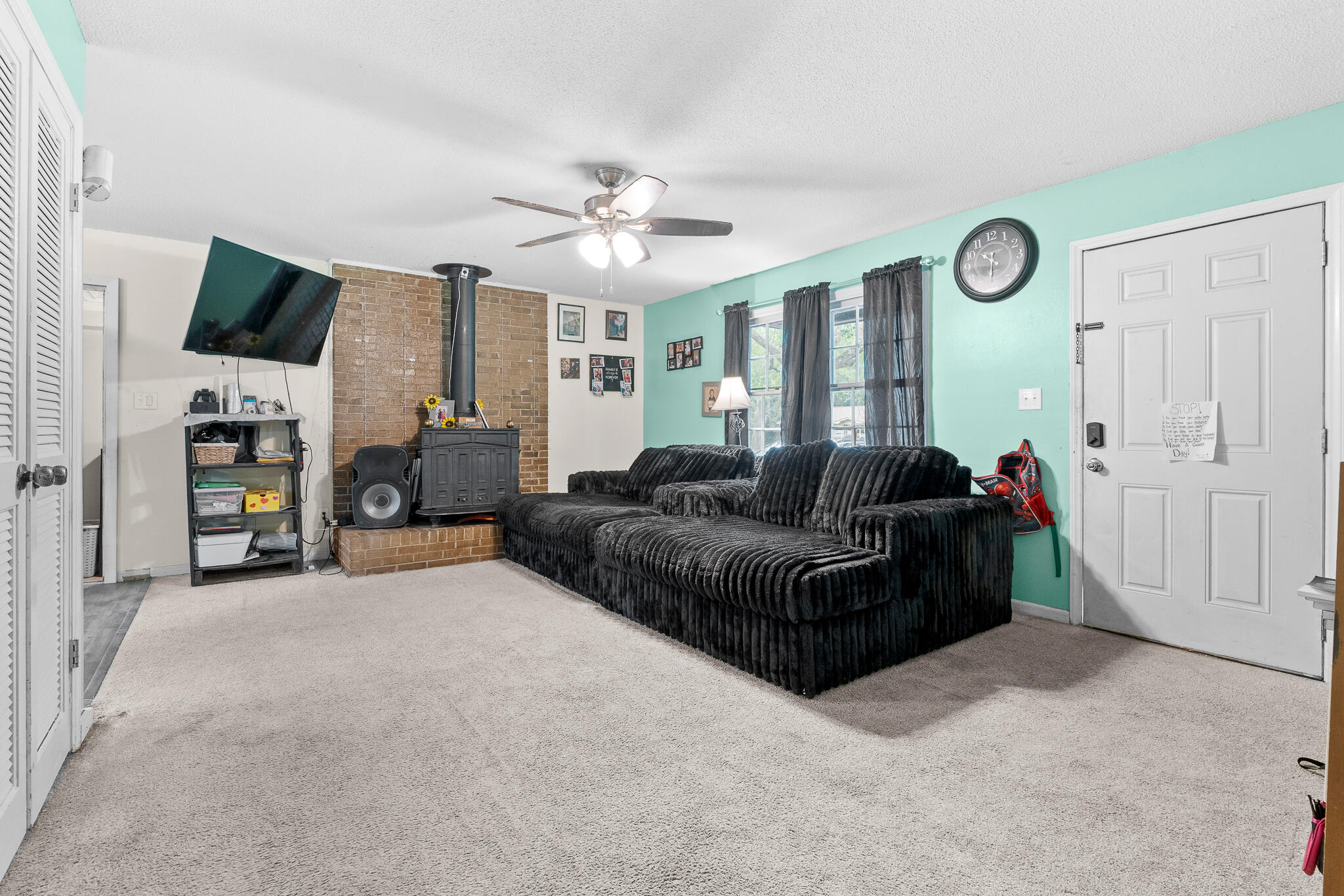 main property photo 15
