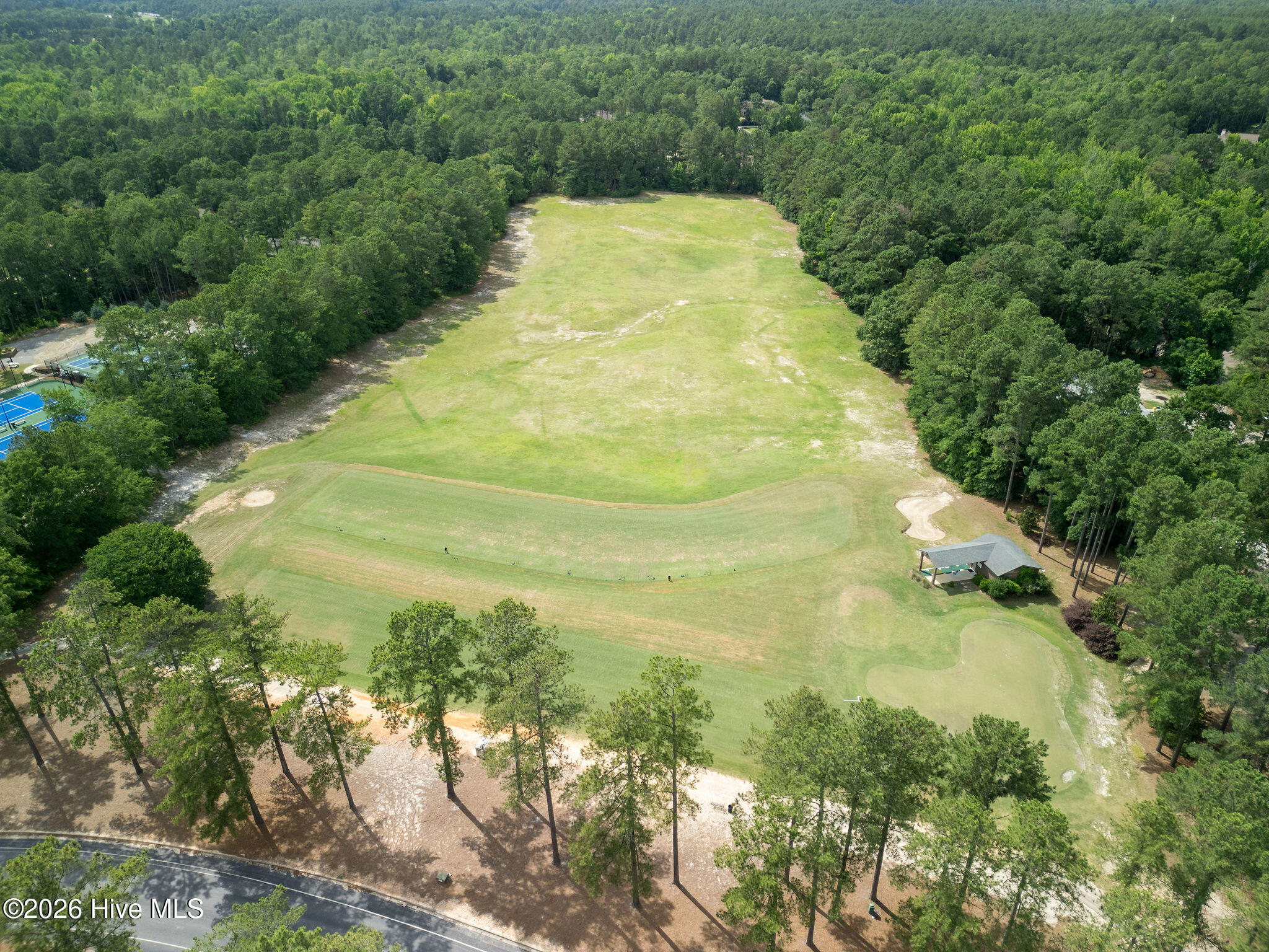 main property photo 41