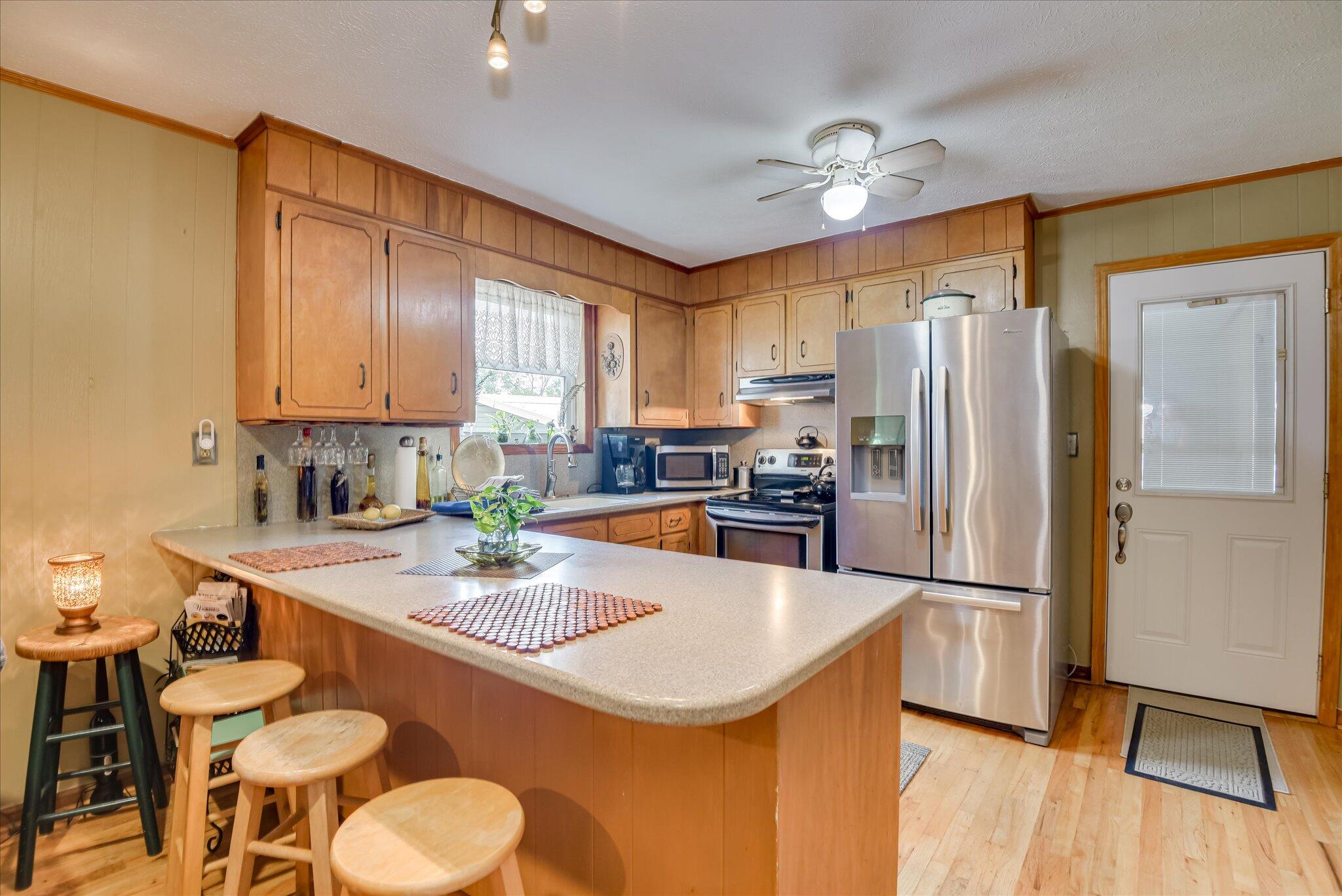 main property photo 2