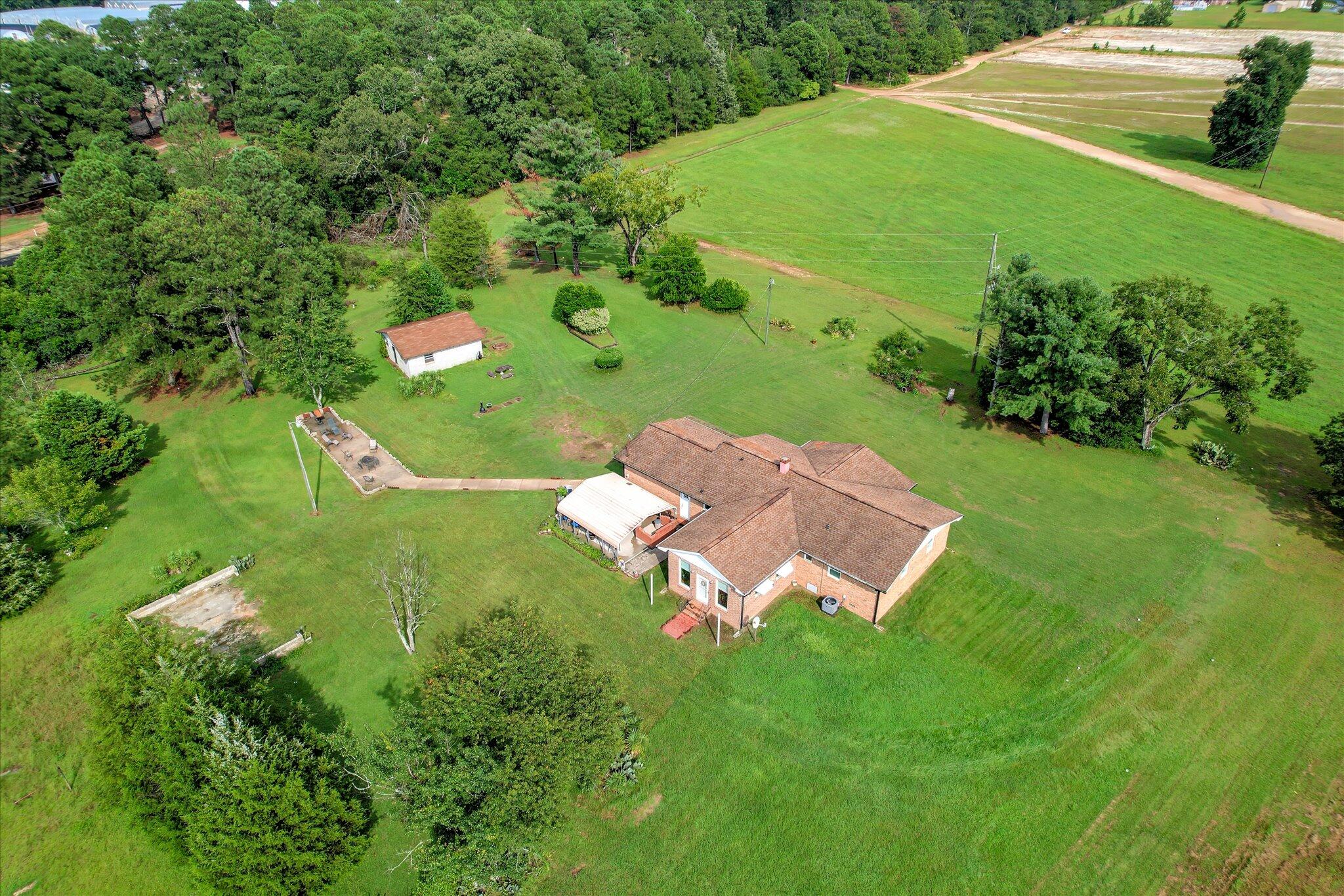 main property photo 46