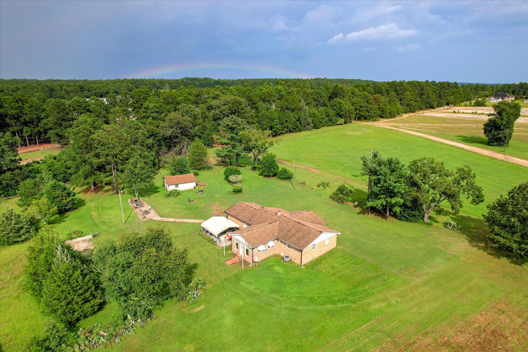 main property photo 47