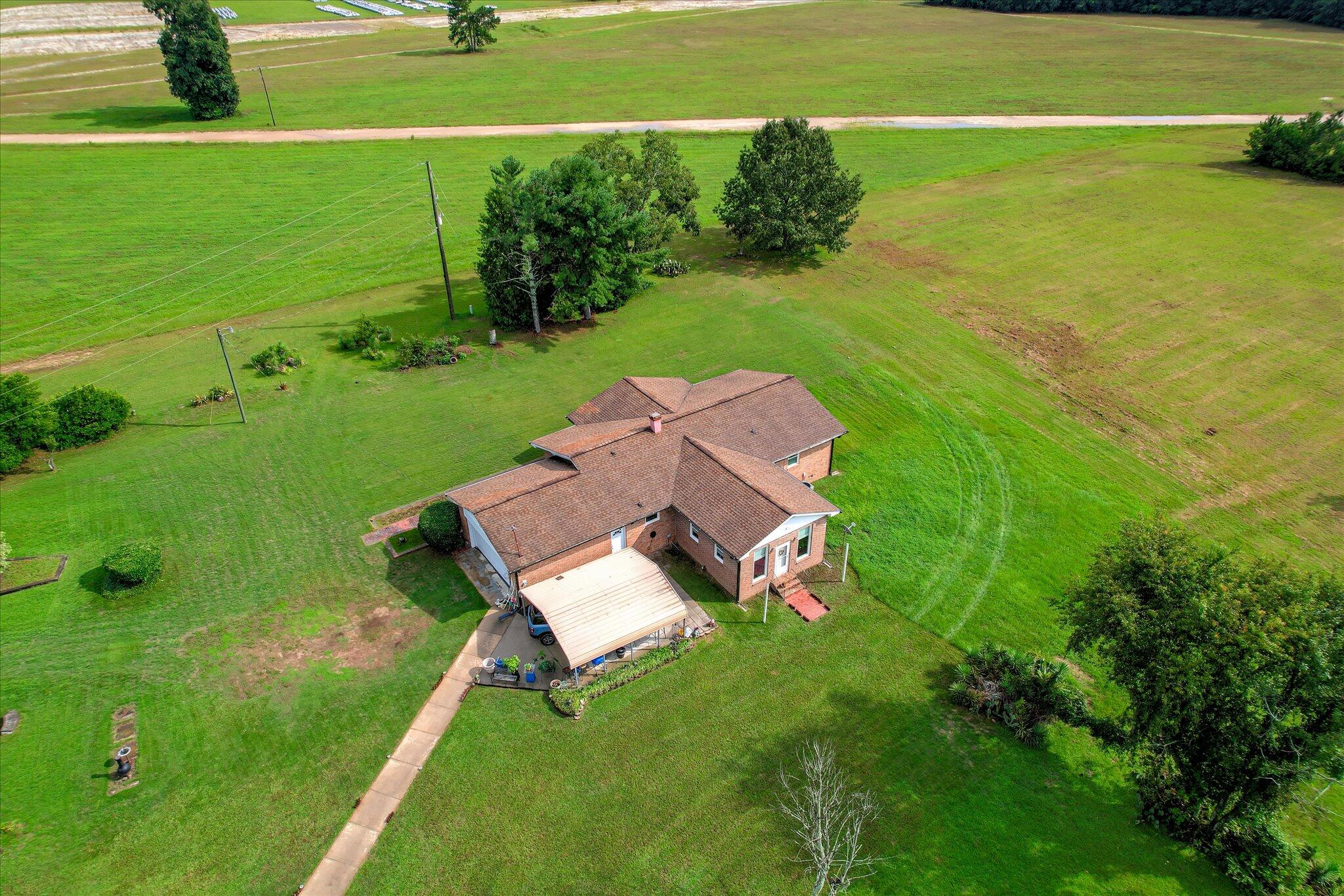 main property photo 49