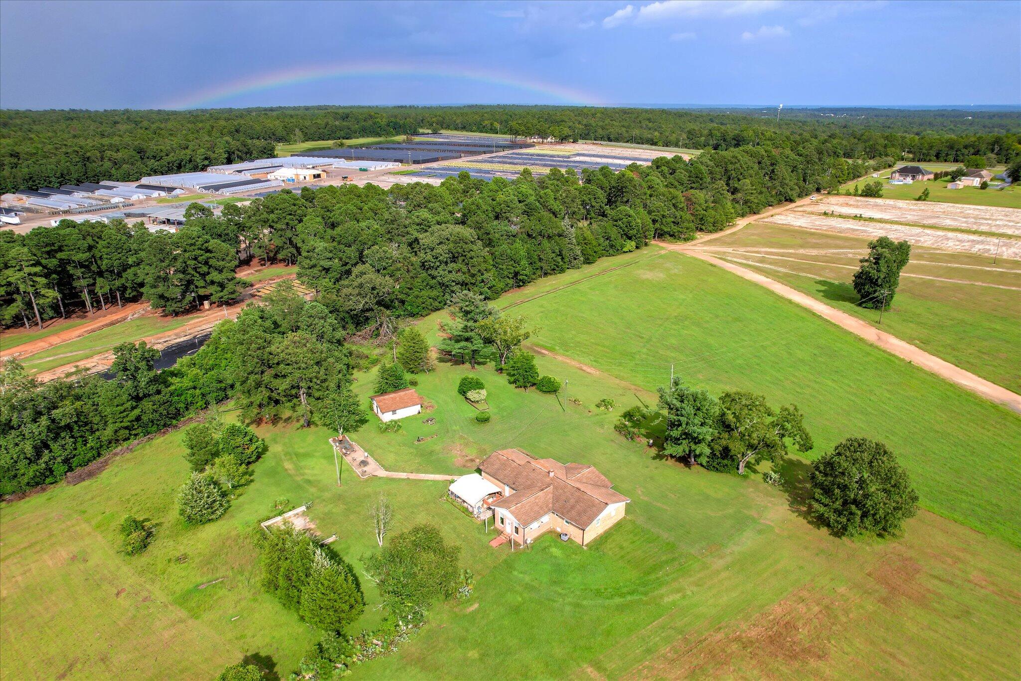 main property photo 50