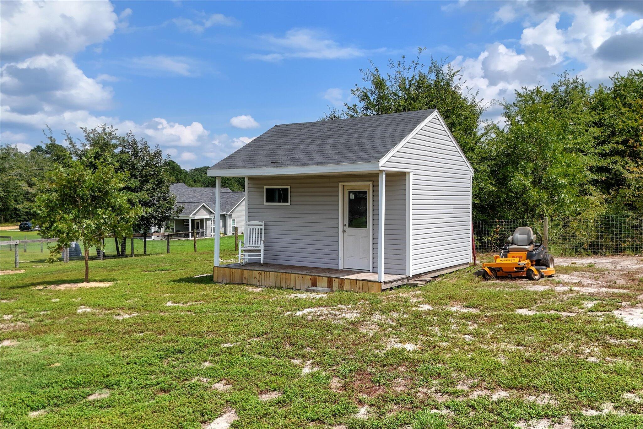 main property photo 60