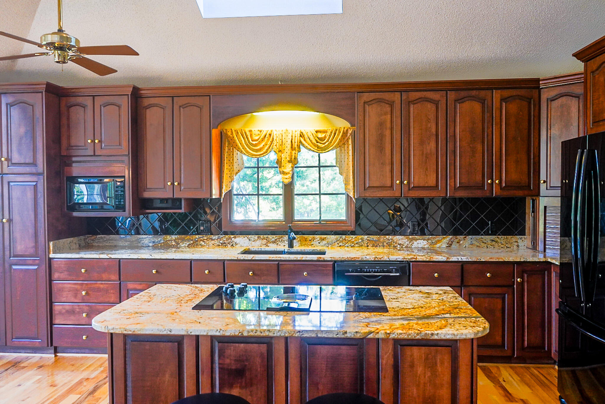 main property photo 42