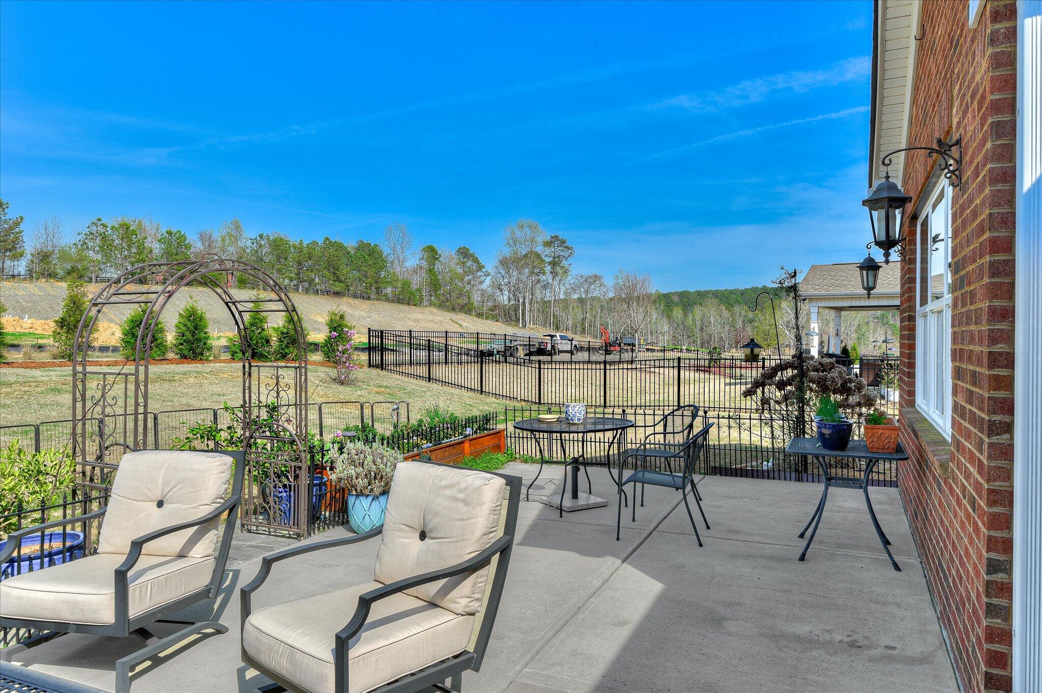 main property photo 46