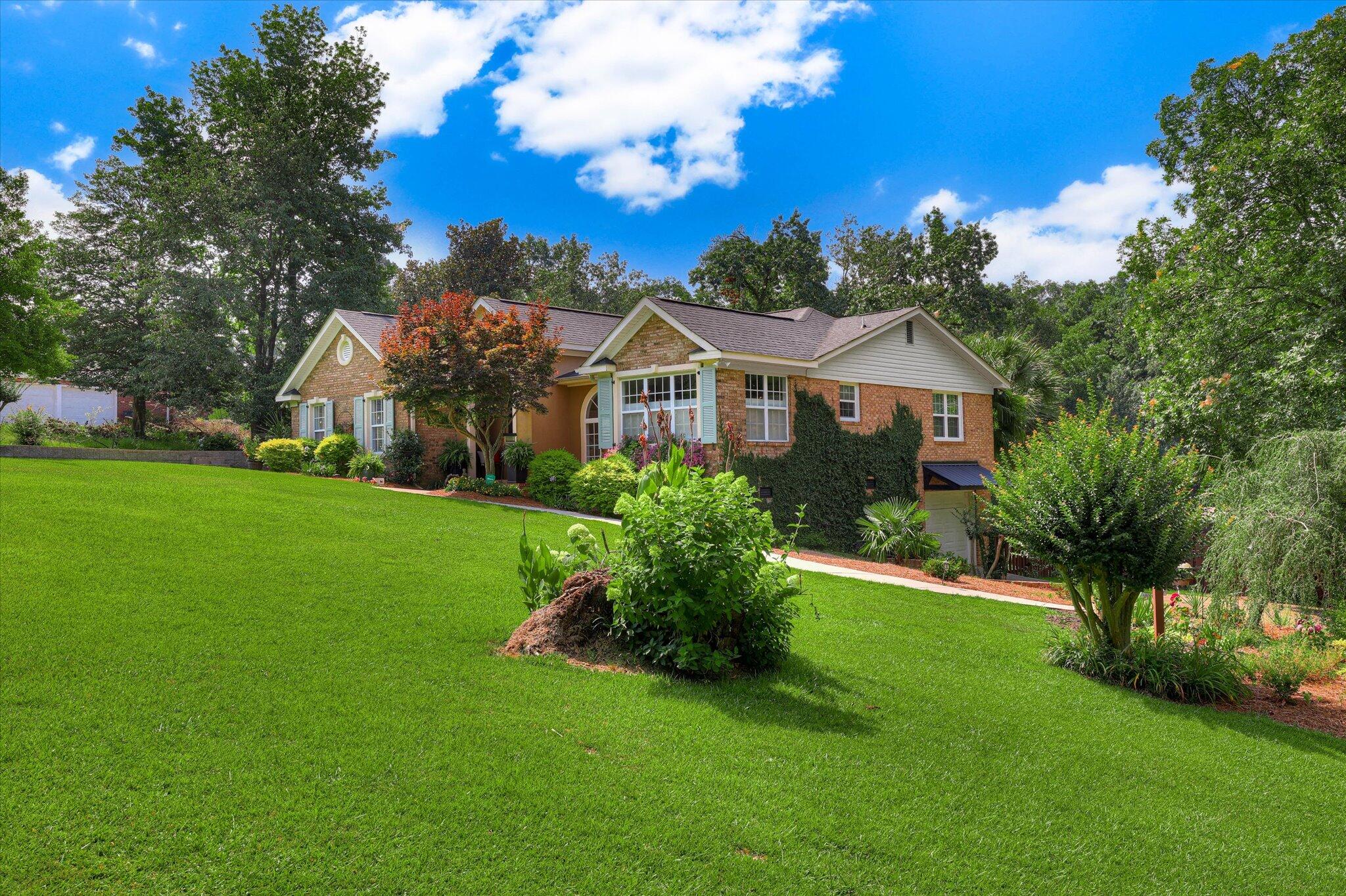 main property photo 51
