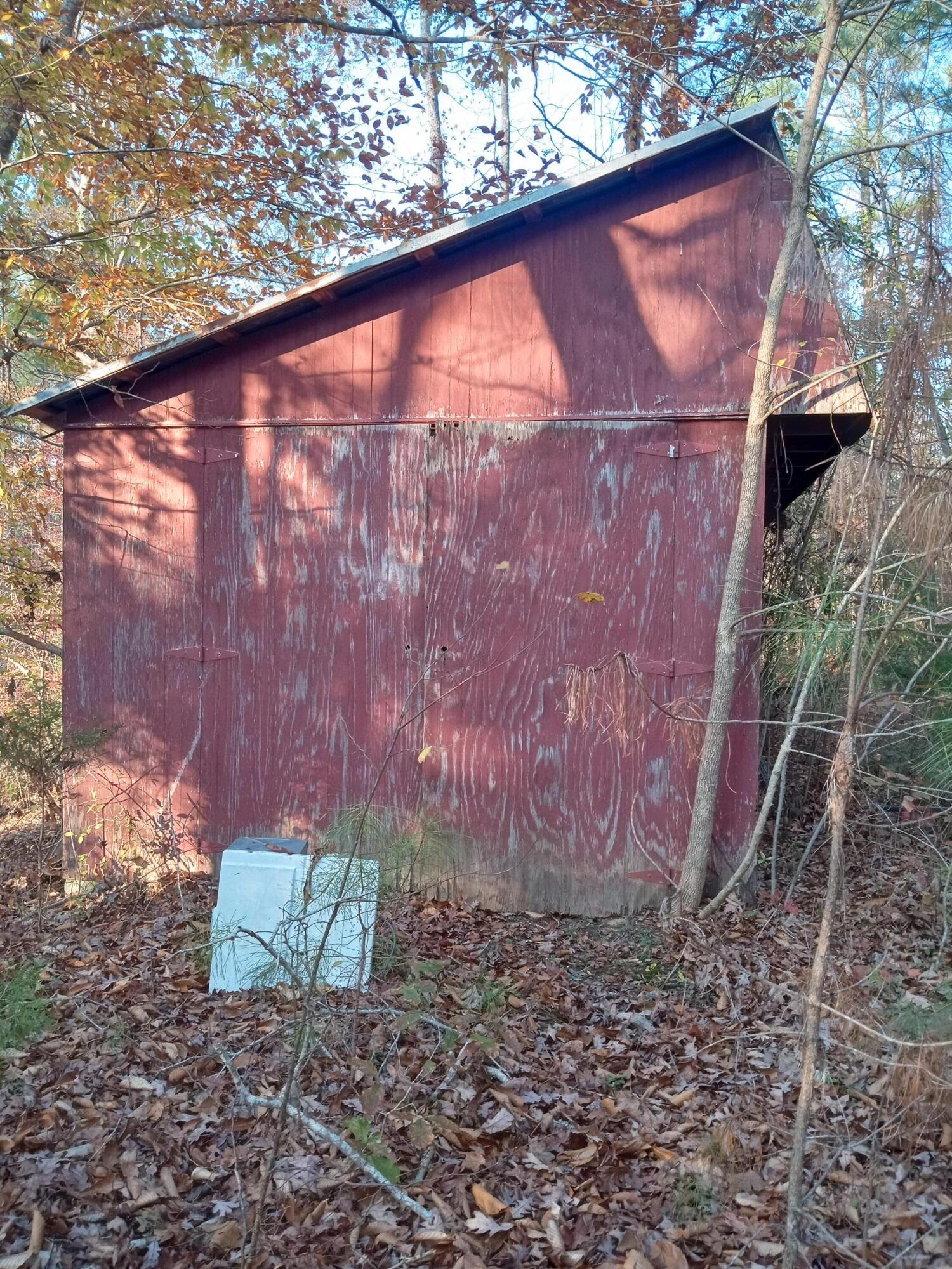 main property photo 36
