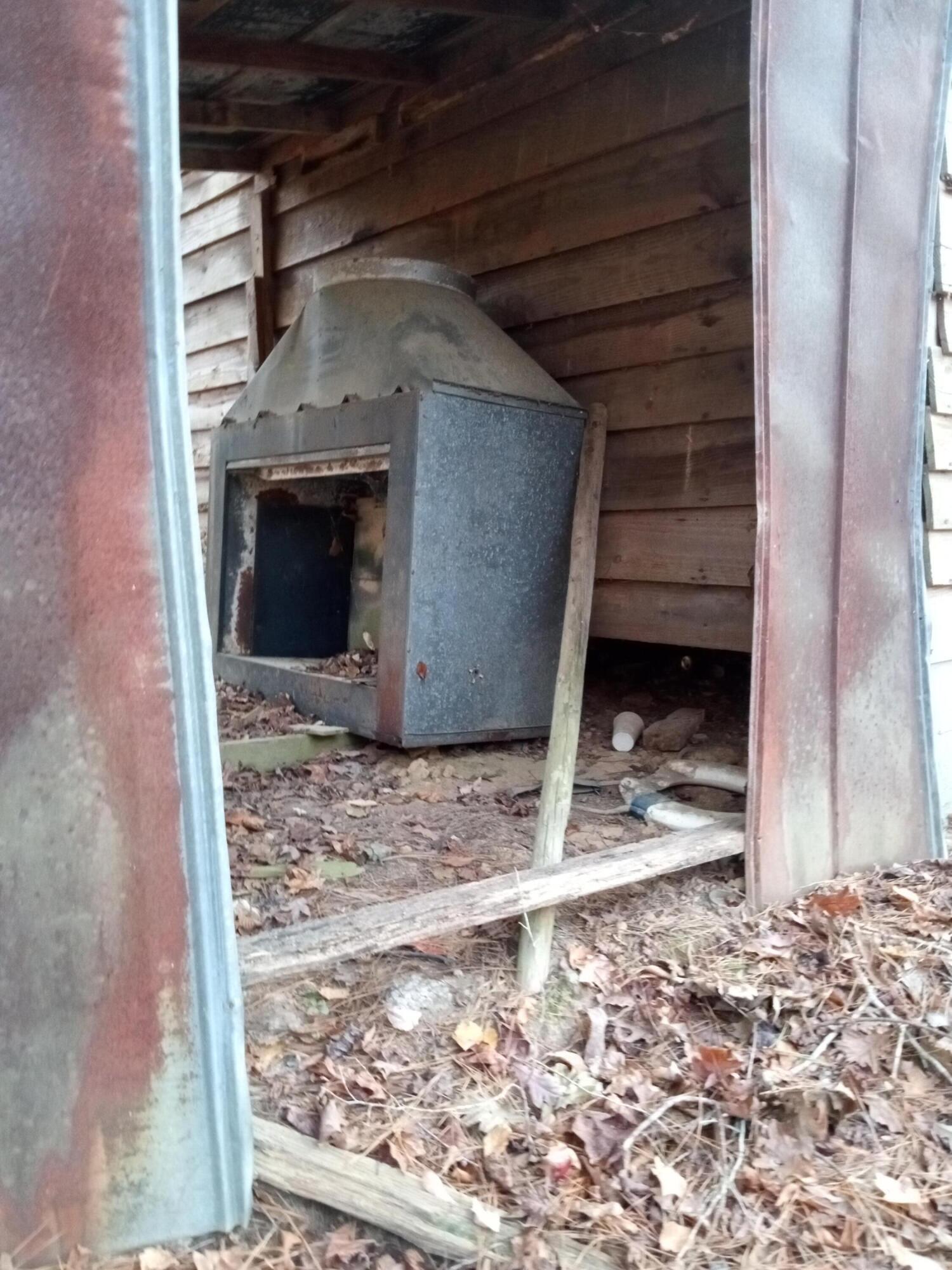 main property photo 45