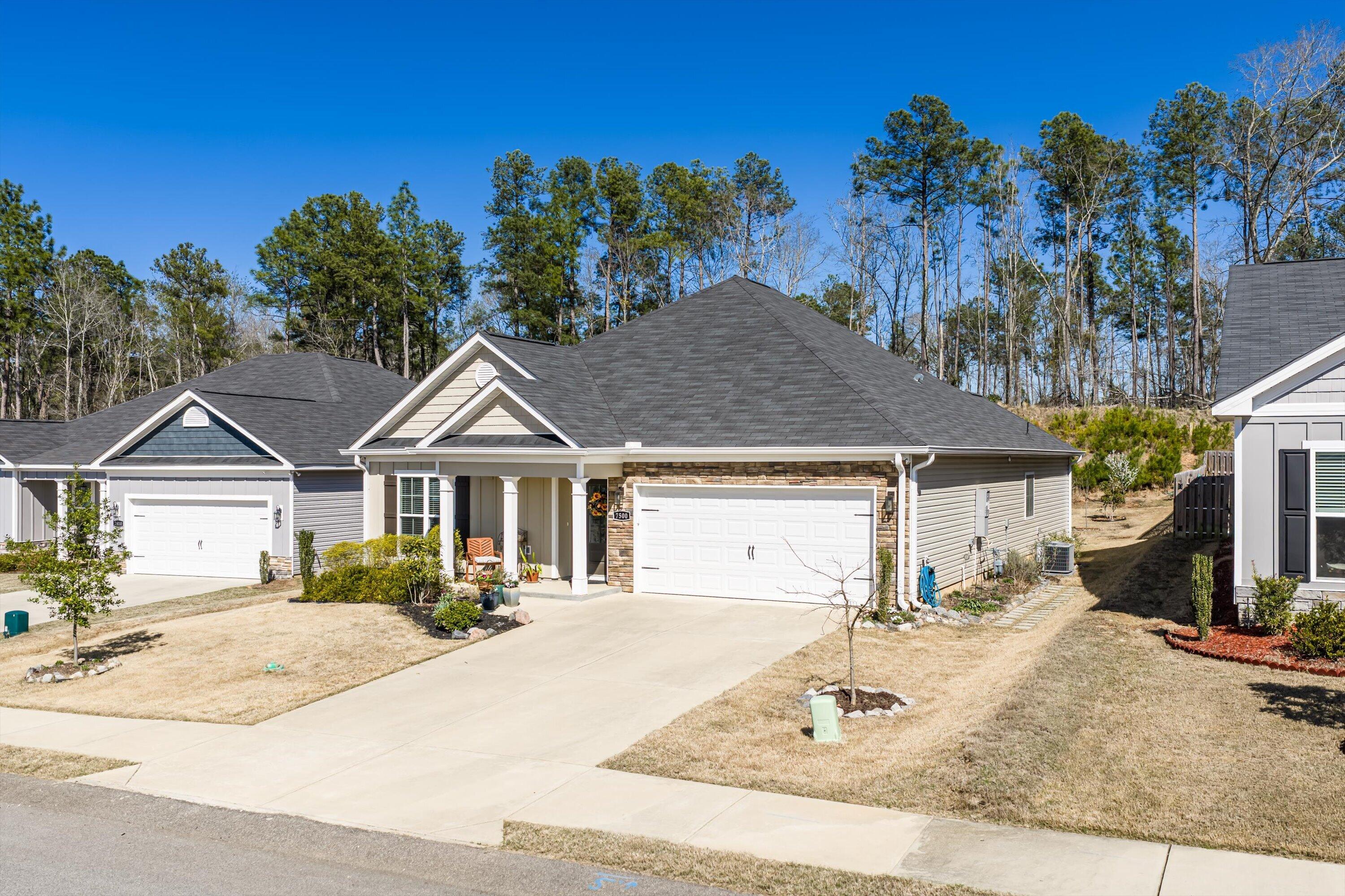 main property photo 22